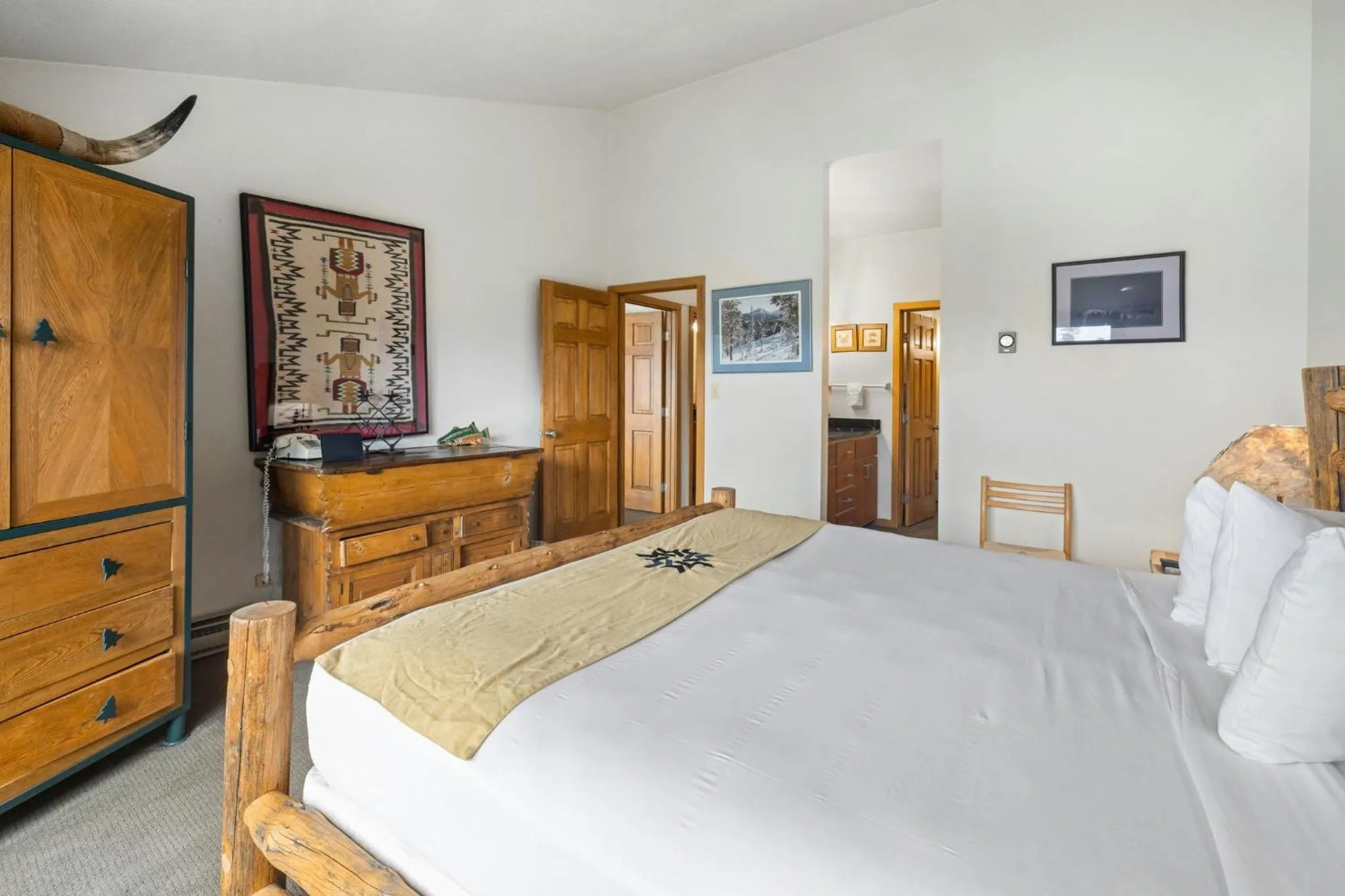 Bedroom, Bed in Evergreen Condominiums by Vail Resorts