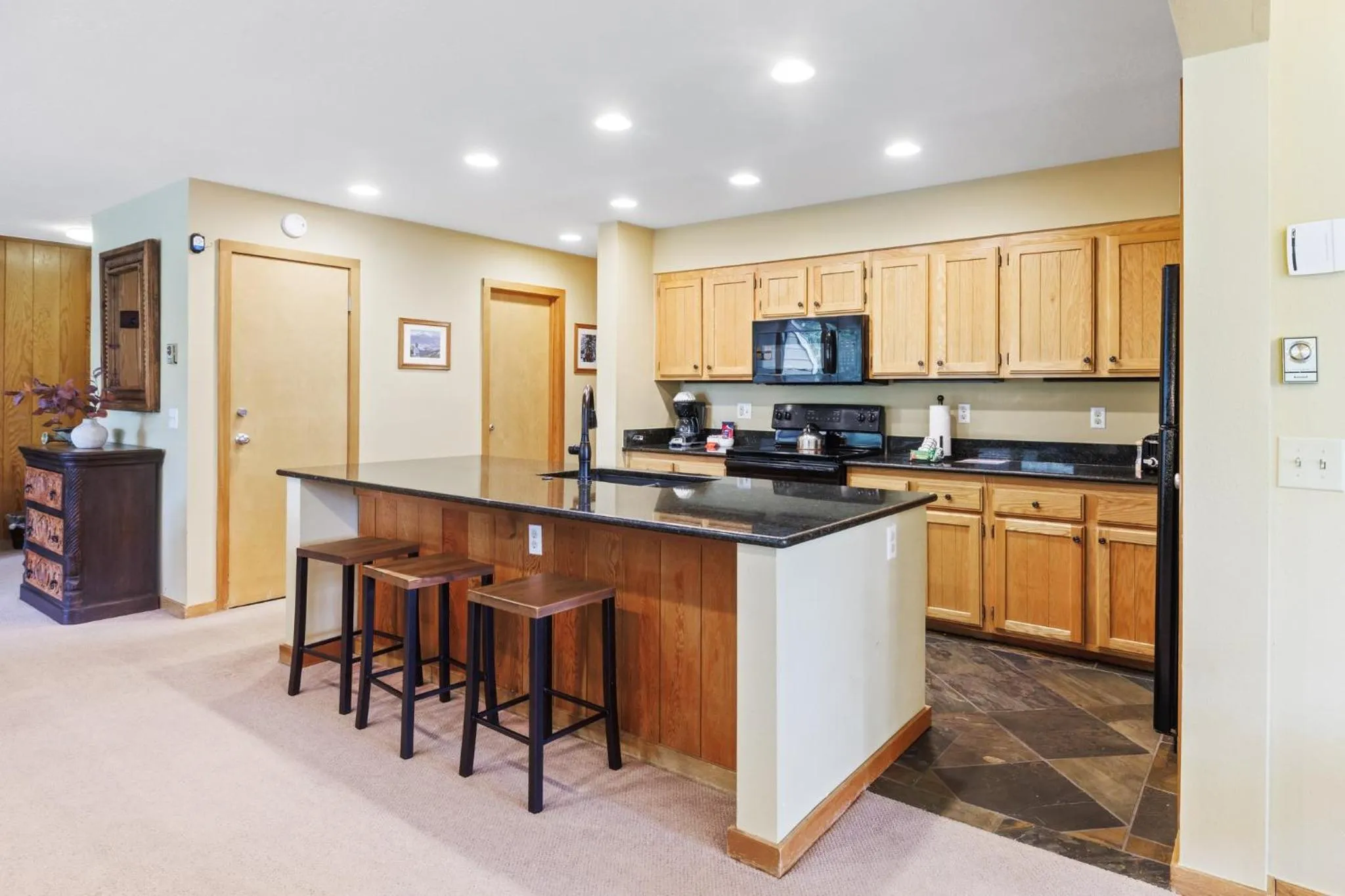 Communal kitchen in Evergreen Condominiums by Keystone Resort