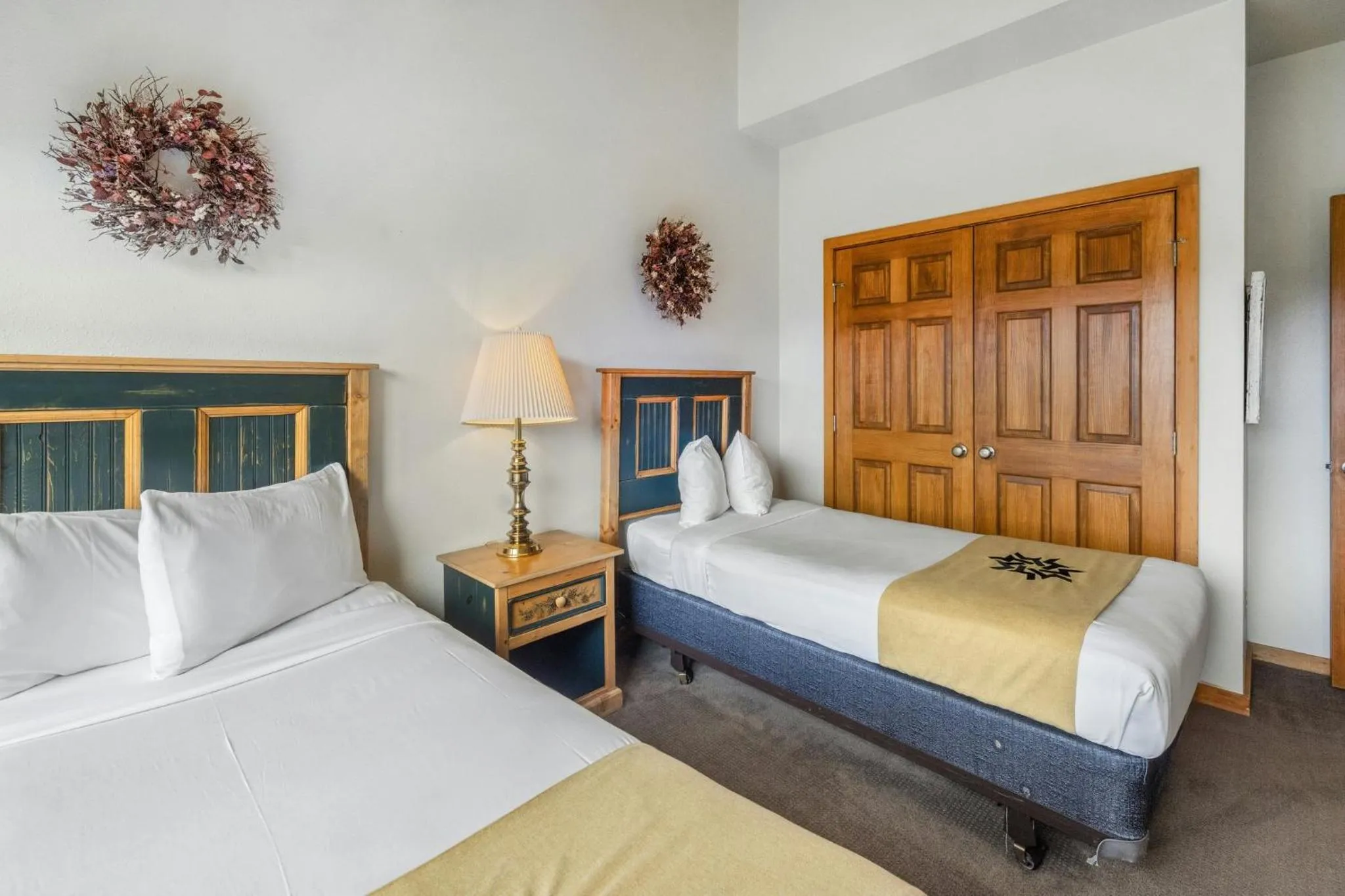 Bedroom, Bed in Evergreen Condominiums by Vail Resorts