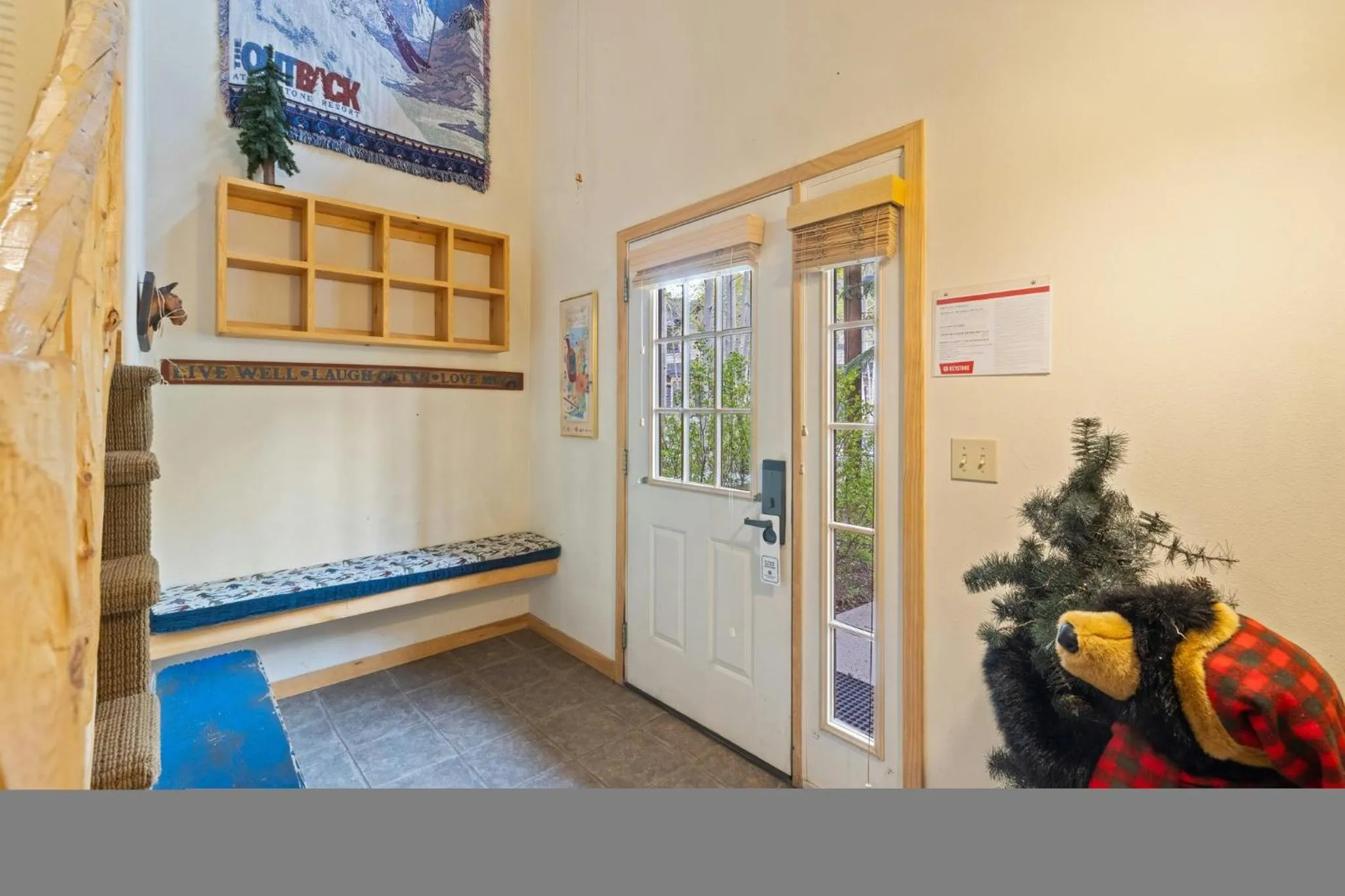 Decorative detail in Forest Condominiums by Vail Resorts