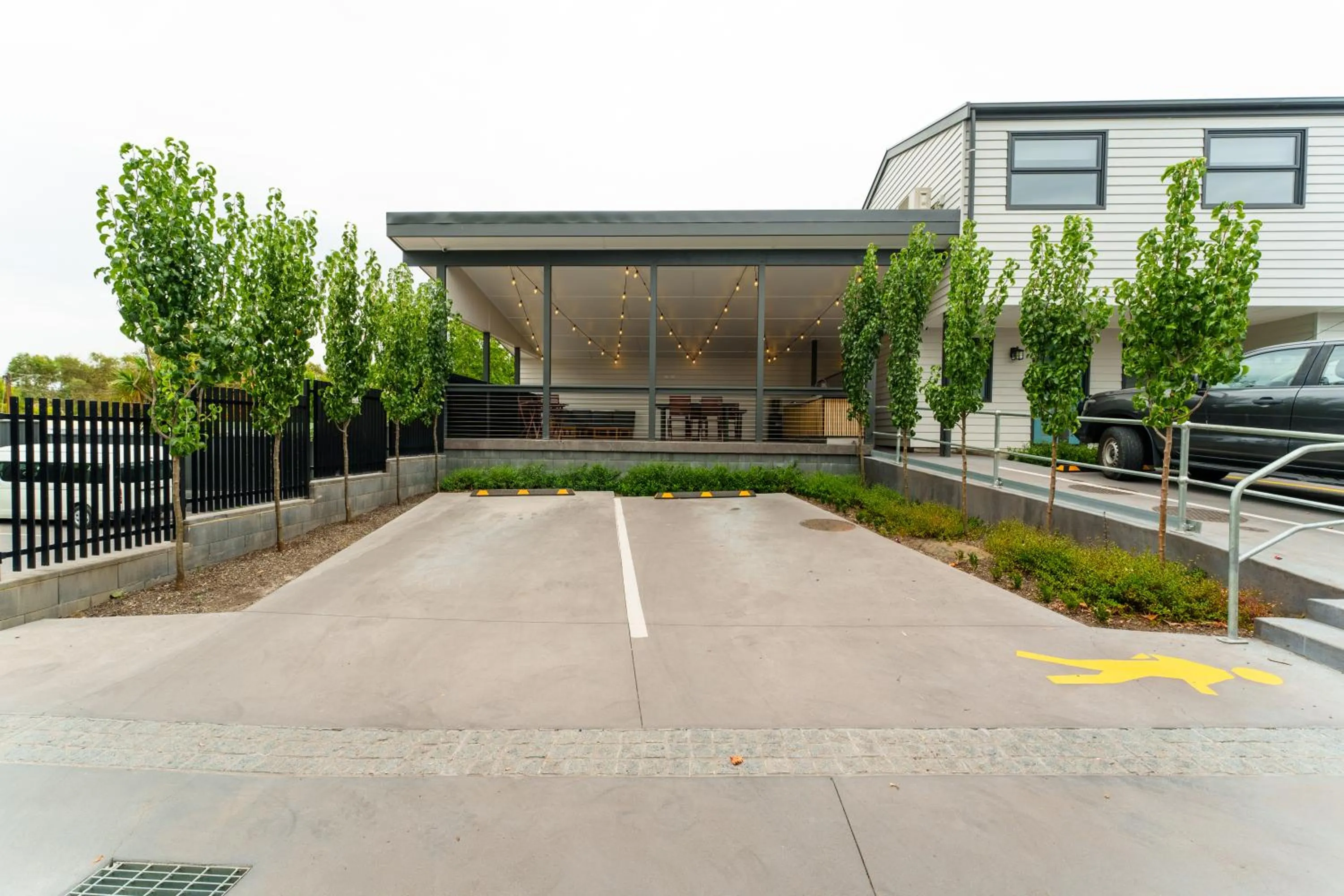 BBQ facilities in Aberdeen Lane