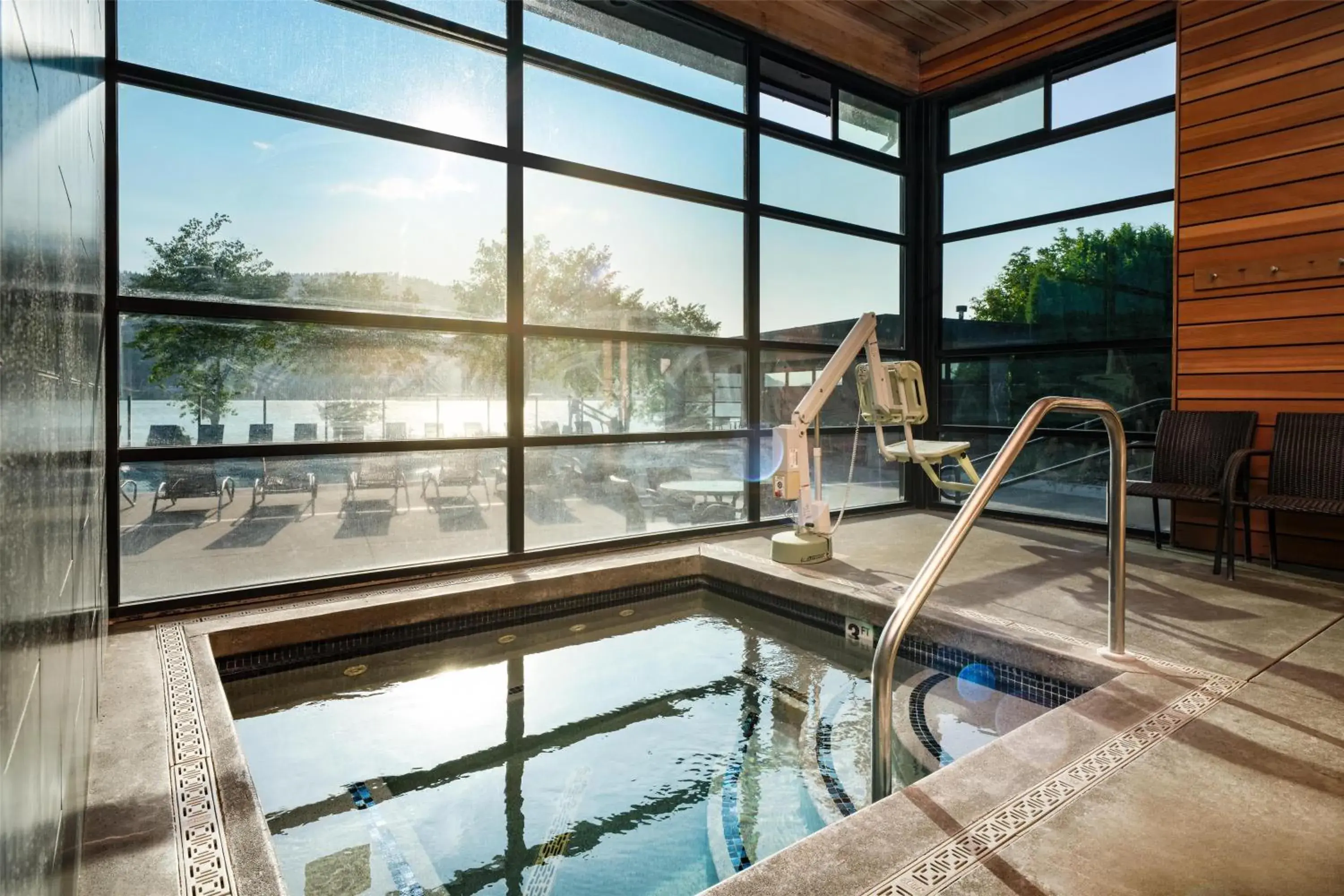 Spa and wellness centre/facilities in Best Western Plus Hood River Inn Spa and wellness centre/facilities in Best Western Plus Hood River Inn