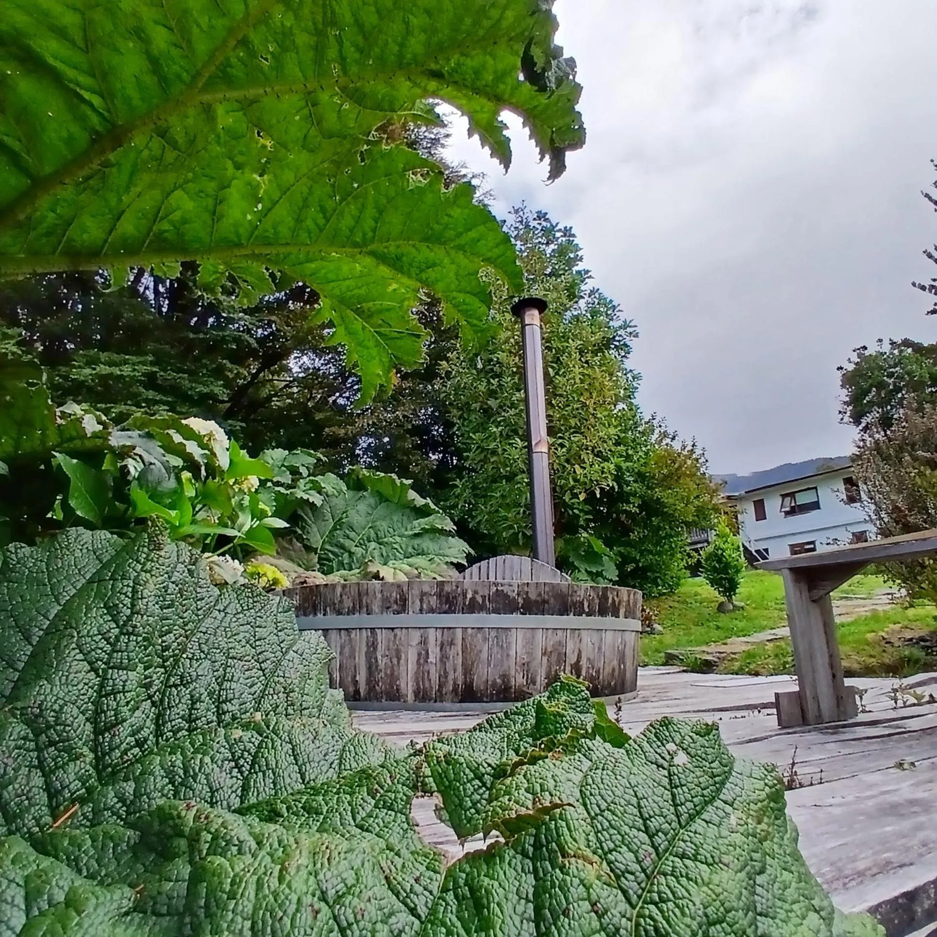 Property building in Hotel Mi Casa