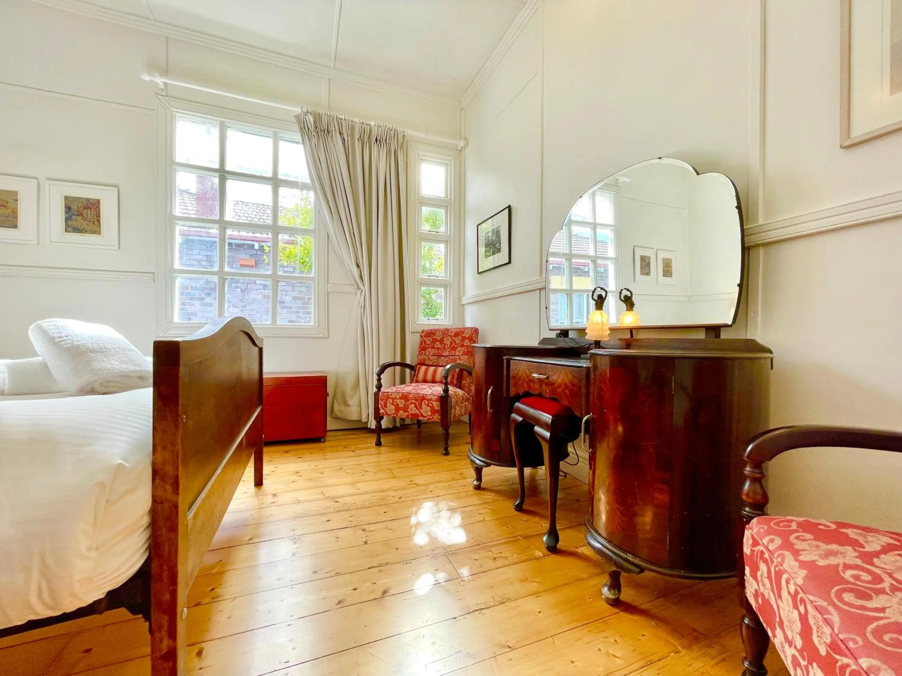 Plum Blossom Cottage