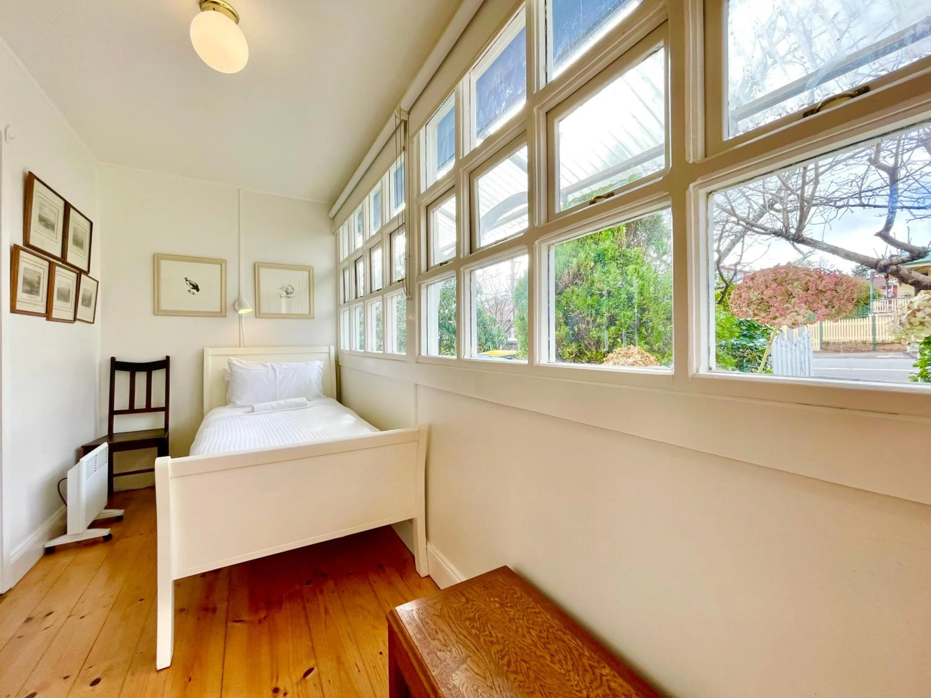 Bed in Plum Blossom Cottage