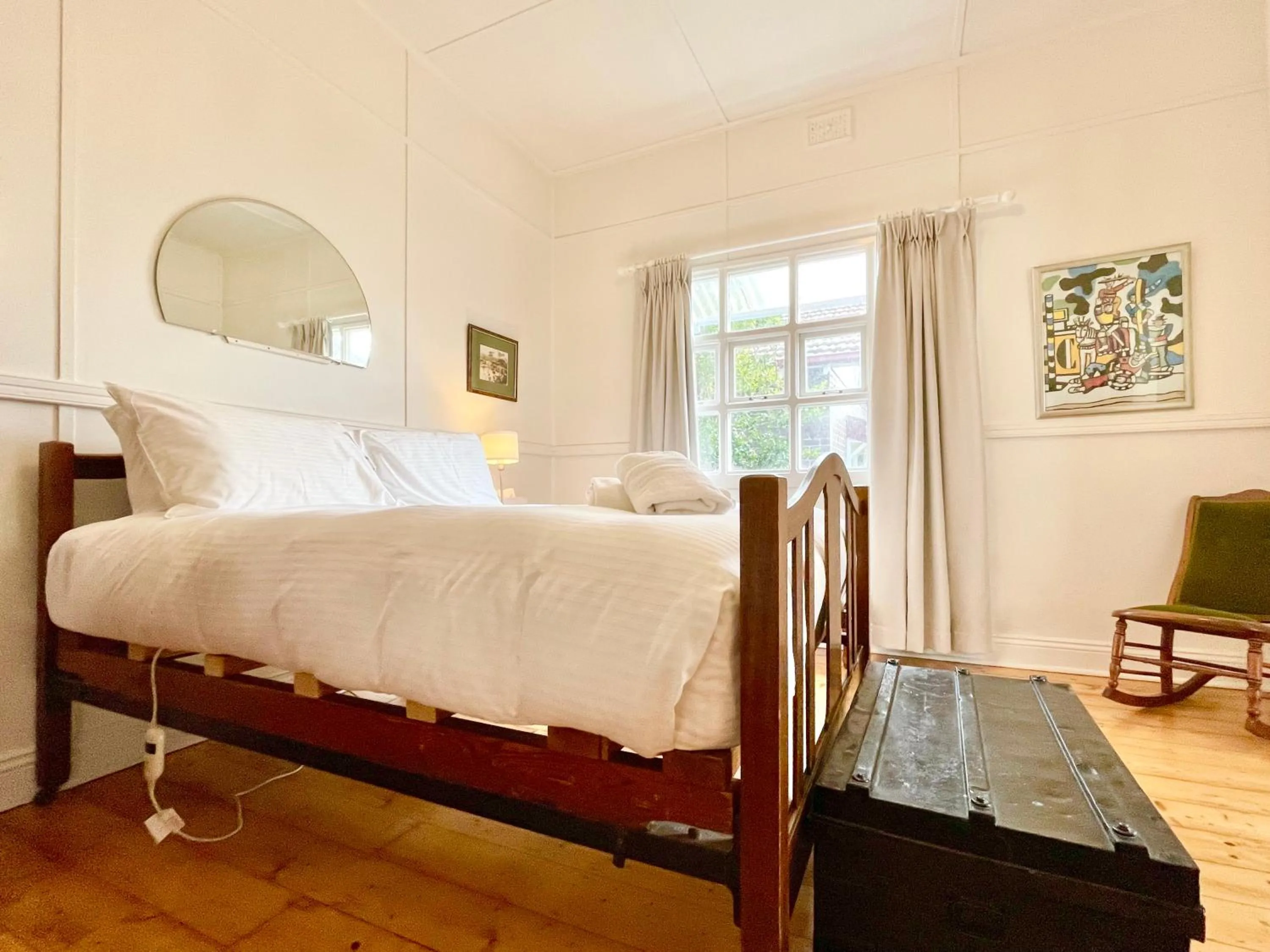 Bed in Plum Blossom Cottage