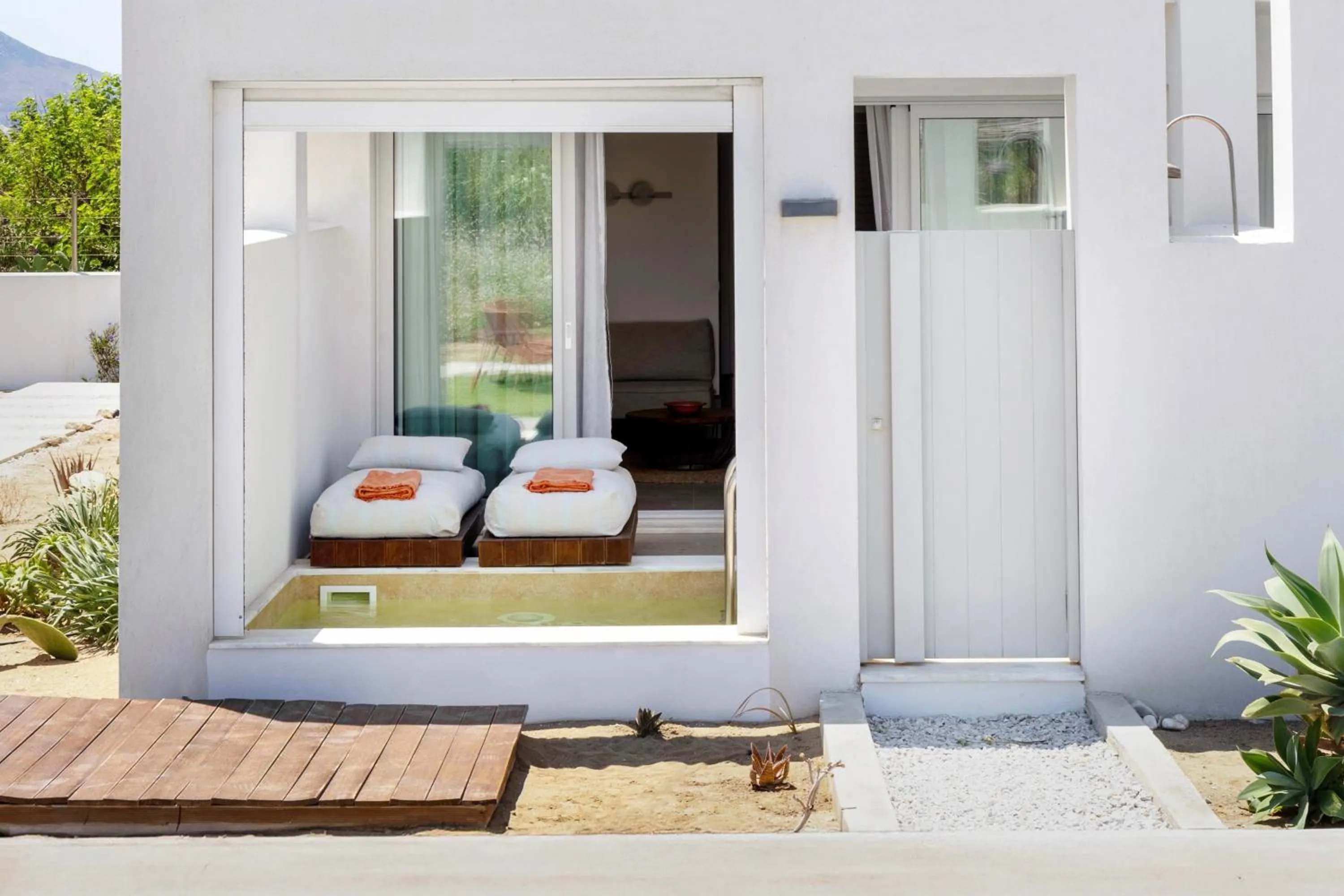 Swimming pool in ALERÓ Seaside Skyros Resort