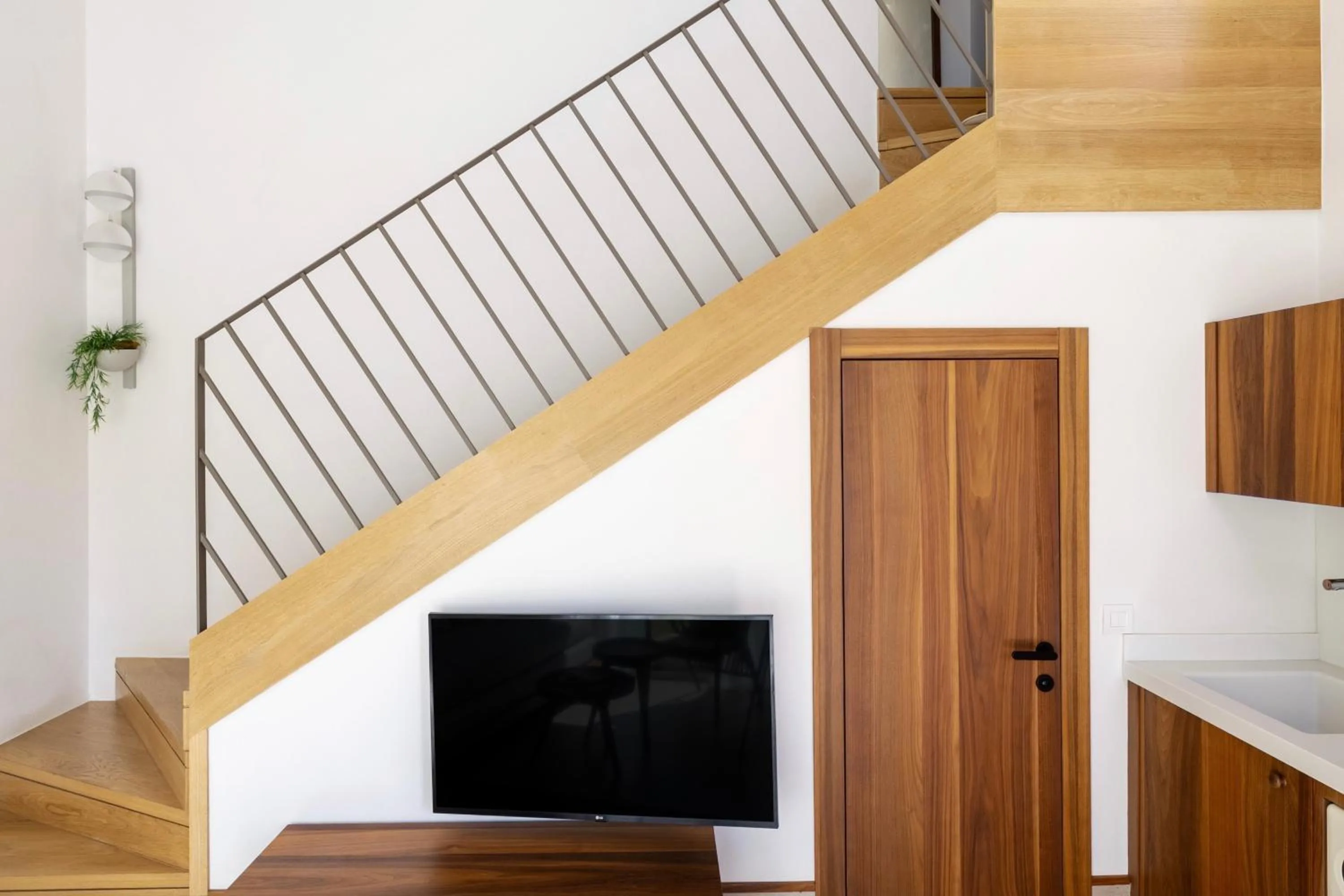 TV and multimedia in ALERÓ Seaside Skyros Resort