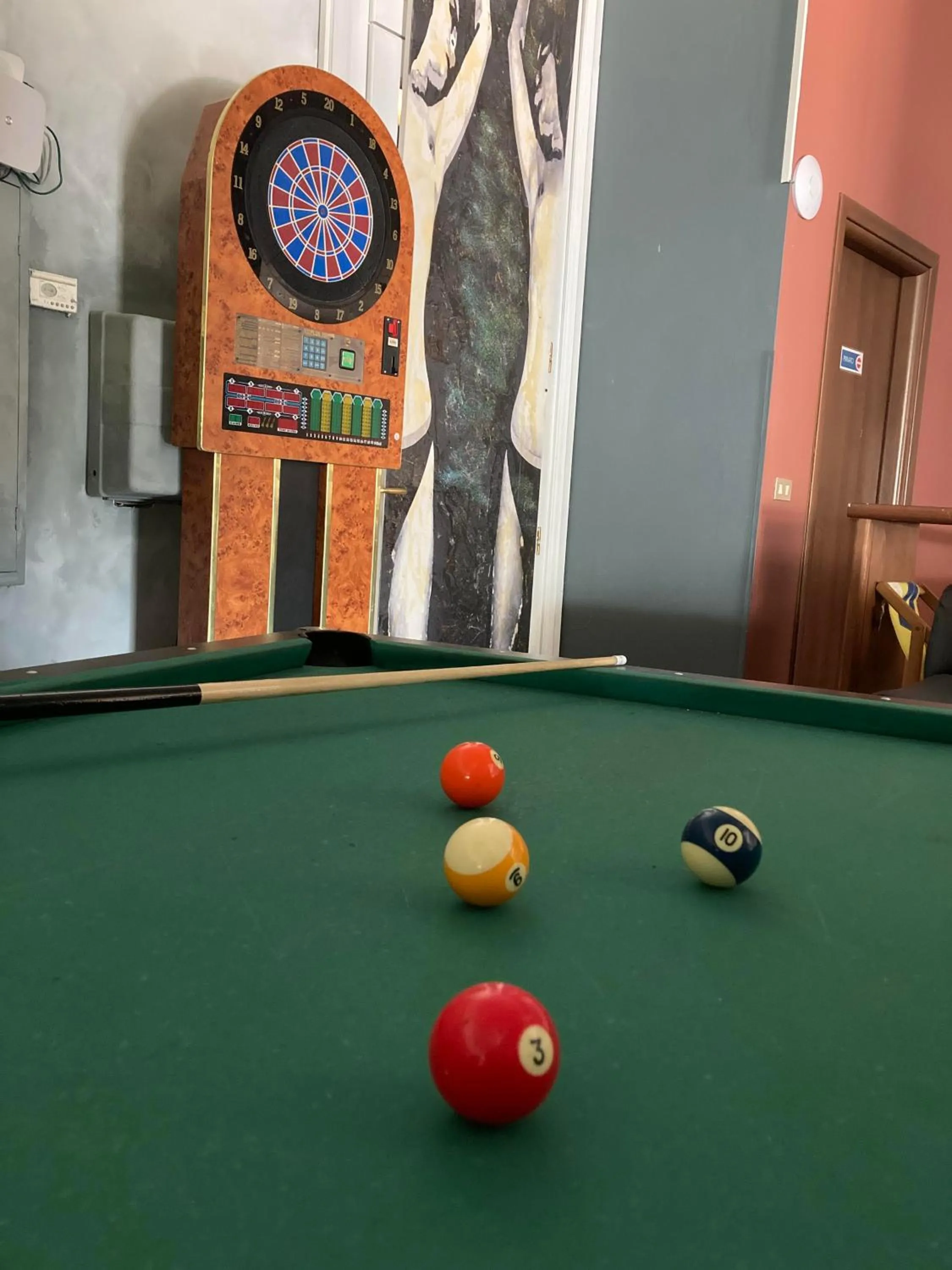Billiard in Route77 hostel