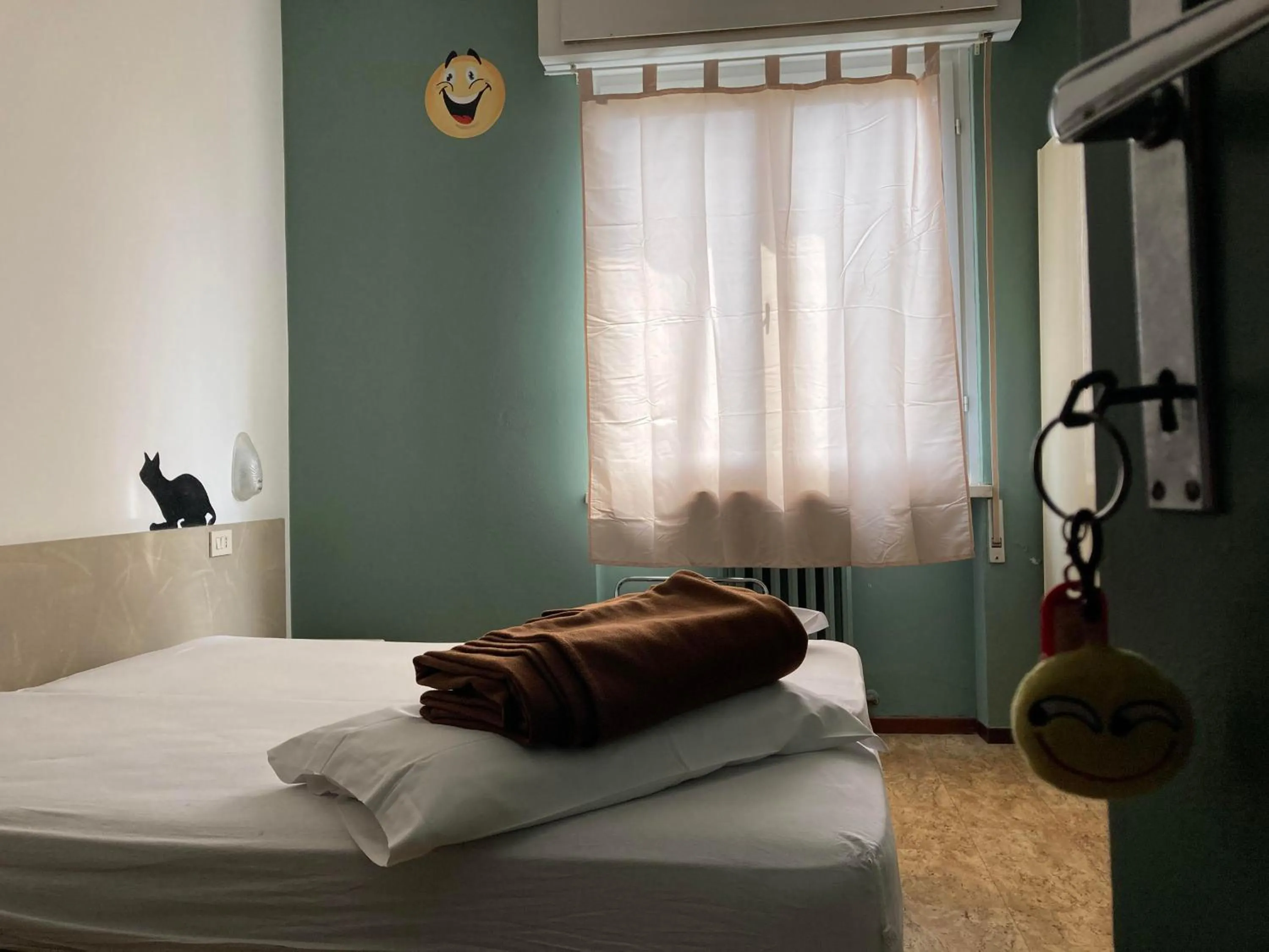 Bedroom, Bed in Route77 hostel