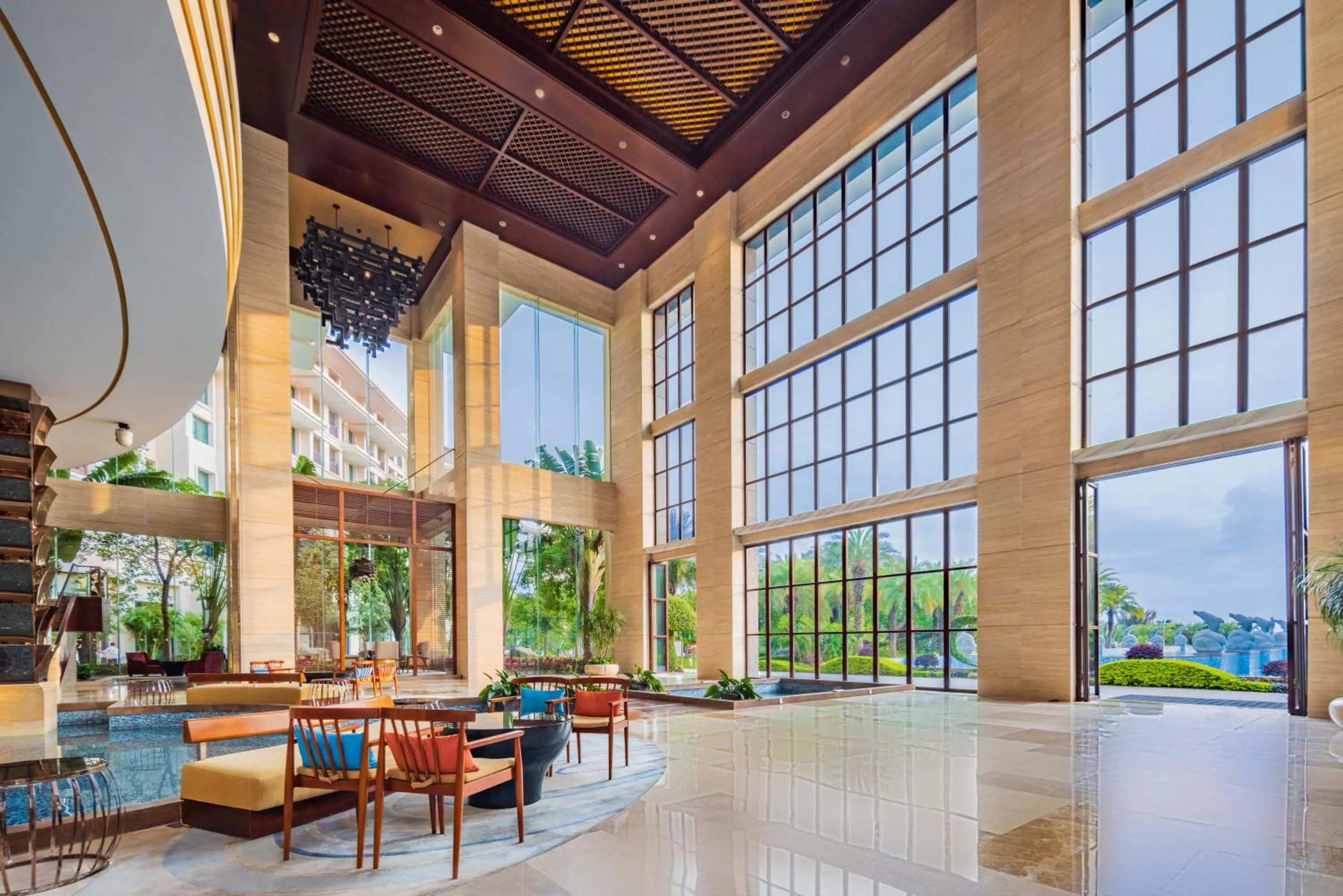 Seating area in Huidong Regal Palace Resort