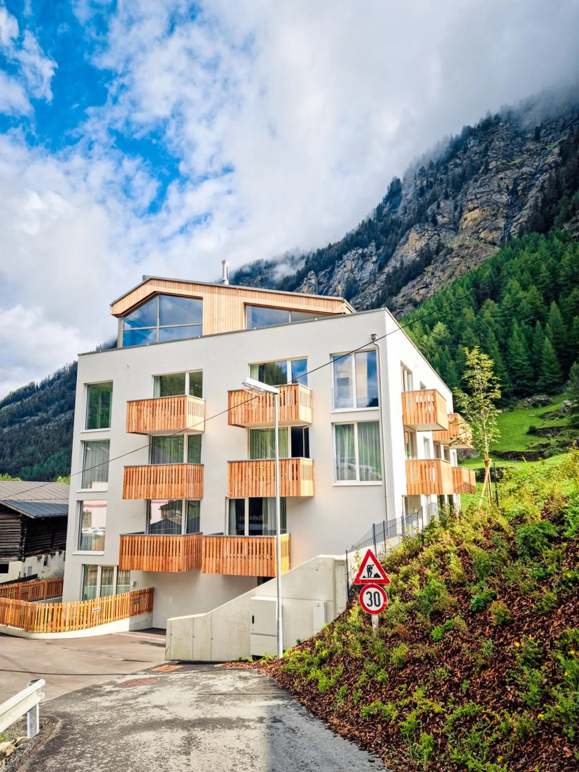 Property building in All-Suite Resort Zwieselstein - Sölden