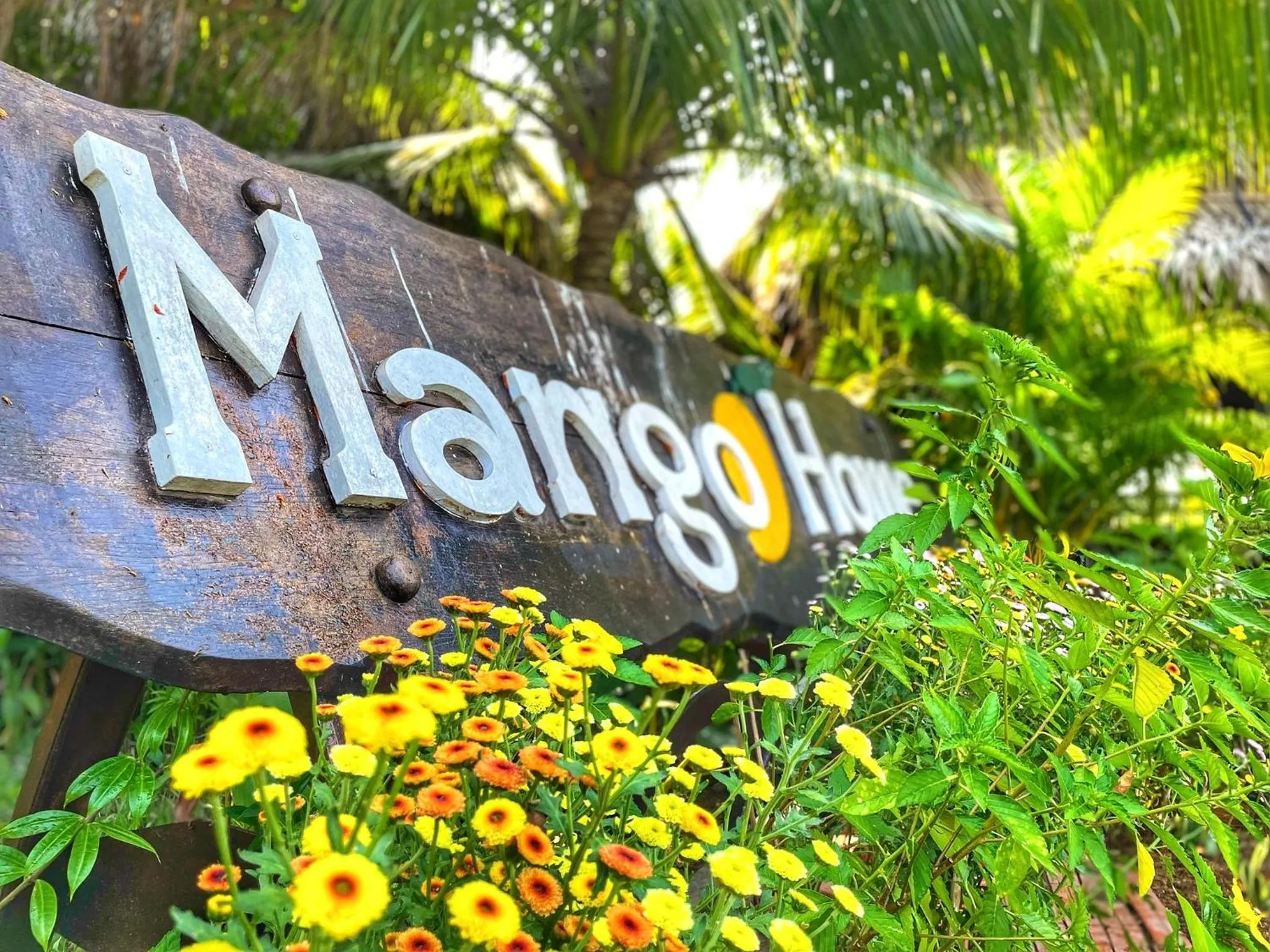 Logo/Certificate/Sign in Mango Home Riverside Eco - Resort