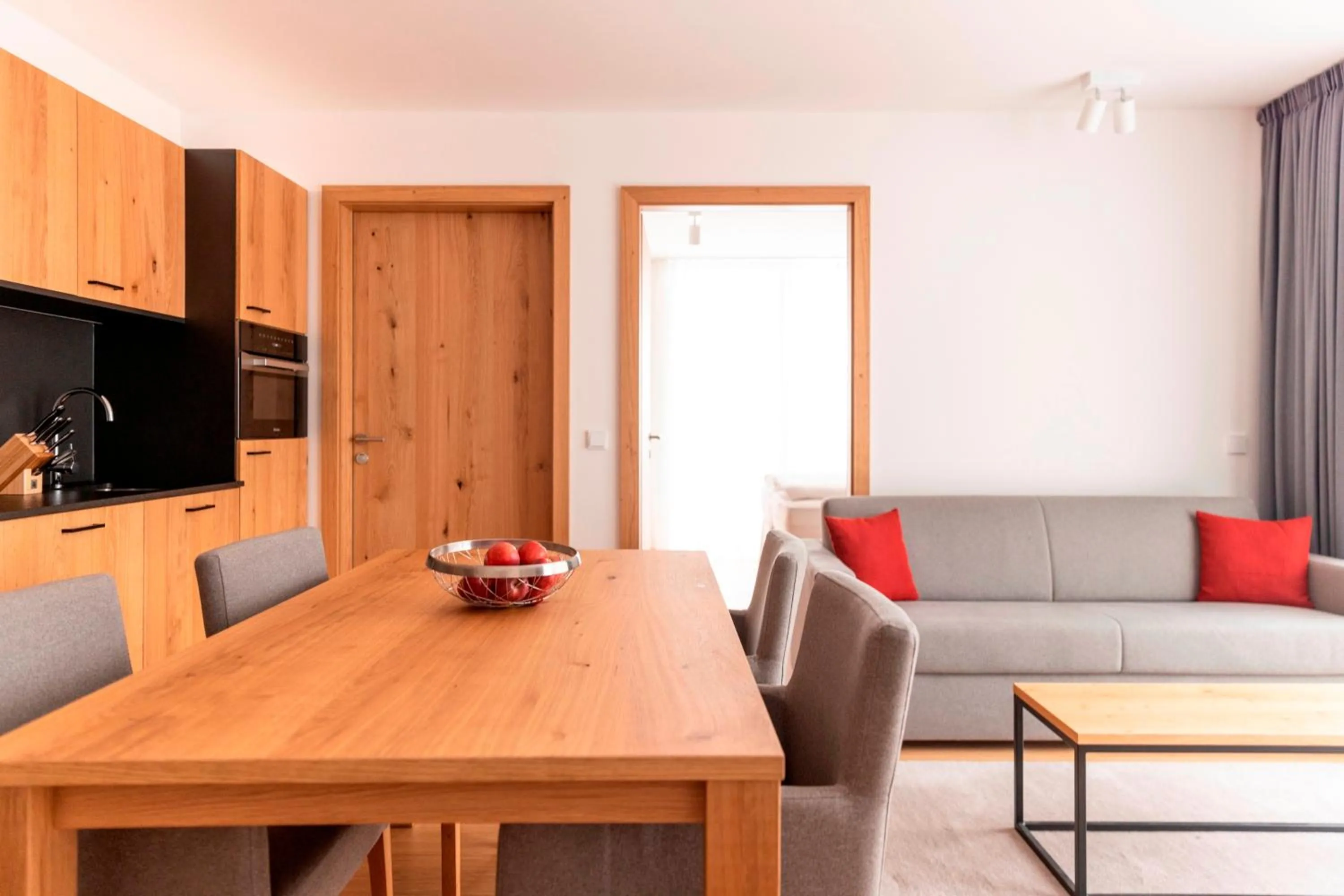 Kitchen or kitchenette in All-Suite Resort Fieberbrunn inkl Aubad-Eintritt