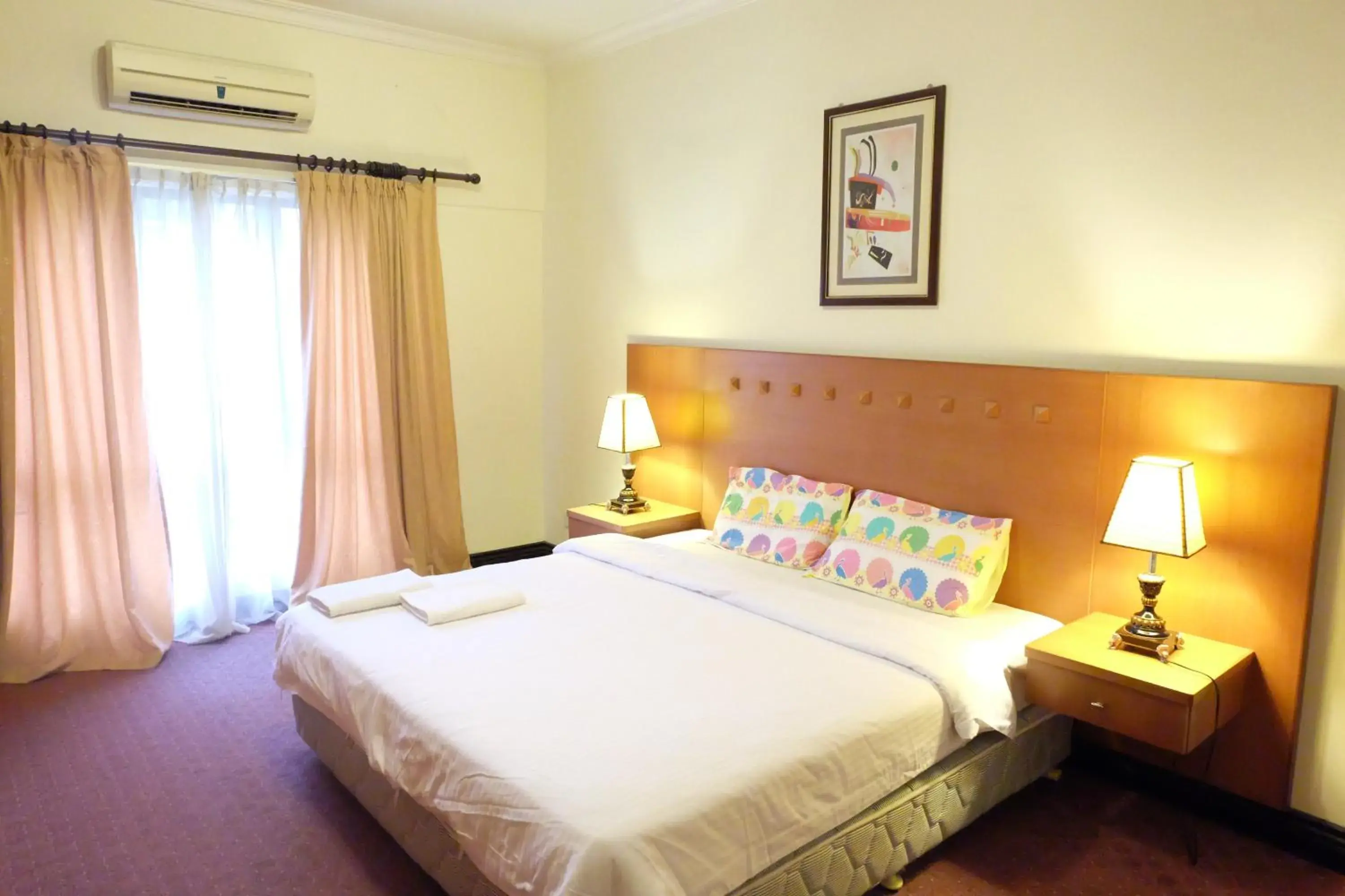 Bed in North Borneo Paradise@Marina Court