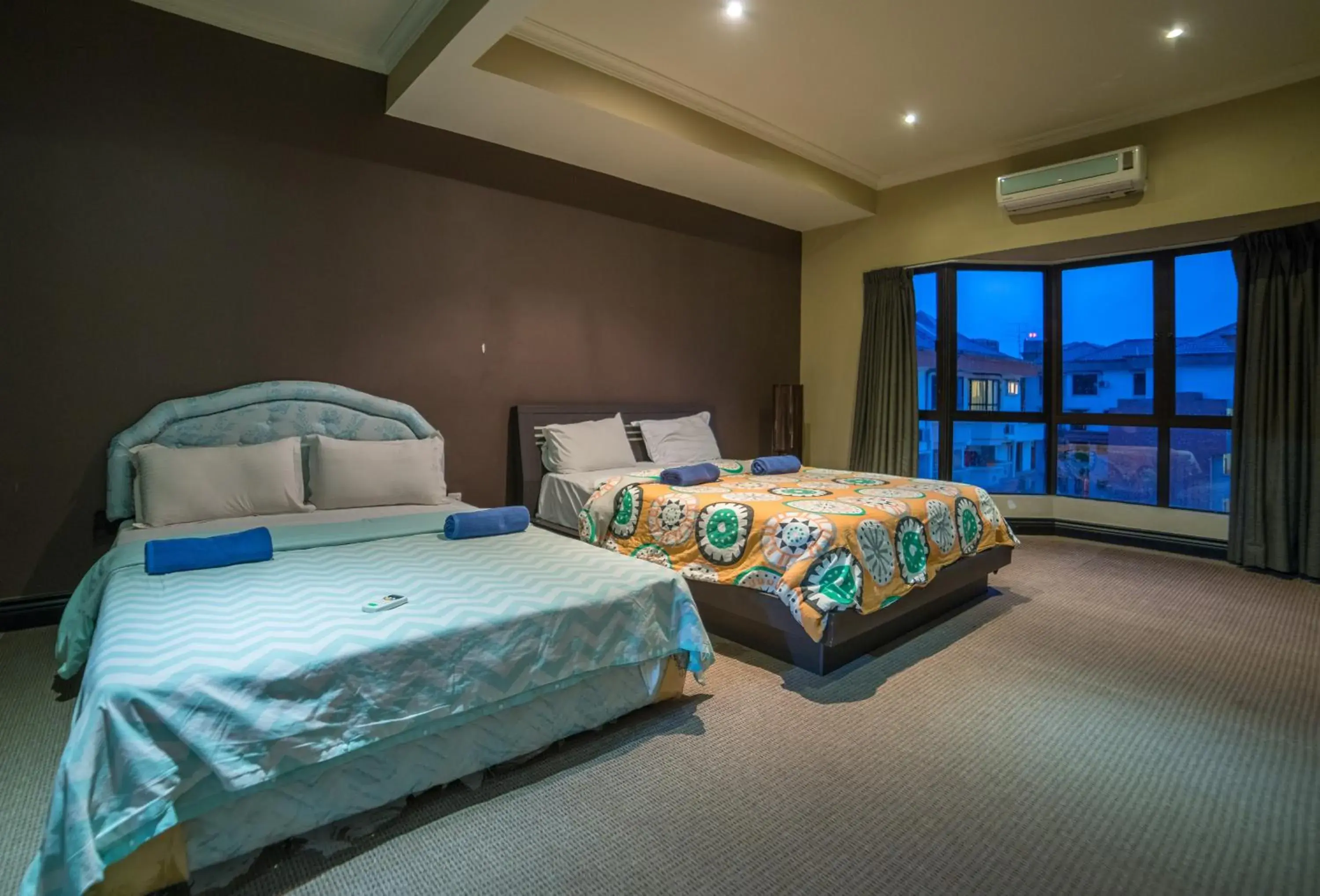 Bed in North Borneo Paradise@Marina Court