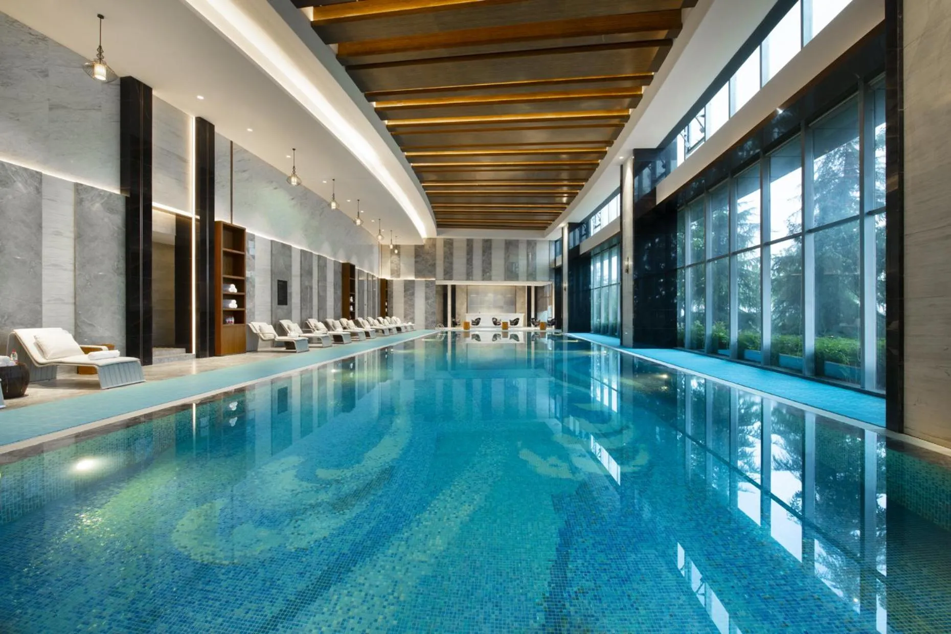 Swimming pool in Grand Barony Qingdao Airport Hotel