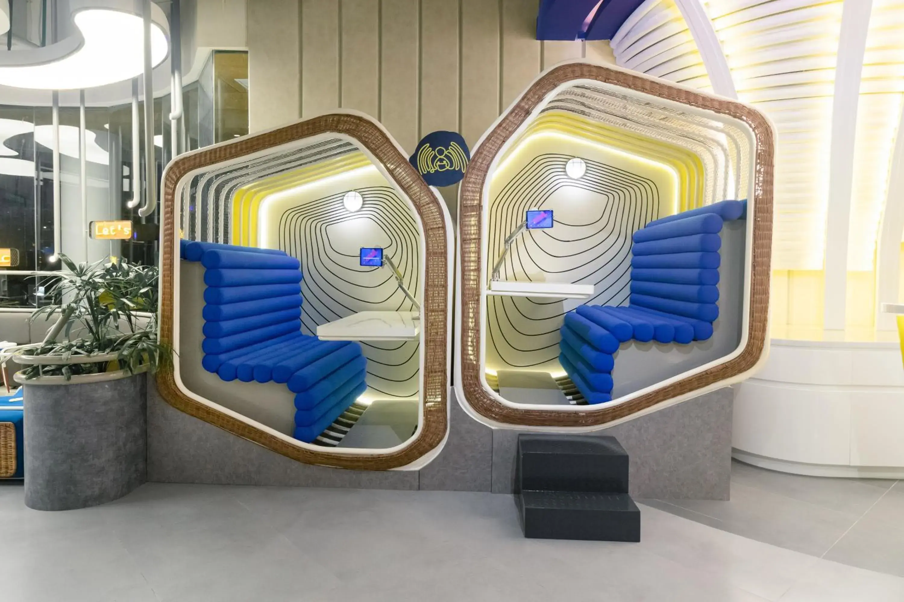 Lobby or reception in YELLO Hotel Kuta Beachwalk Bali Lobby or reception in YELLO Hotel Kuta Beachwalk Bali