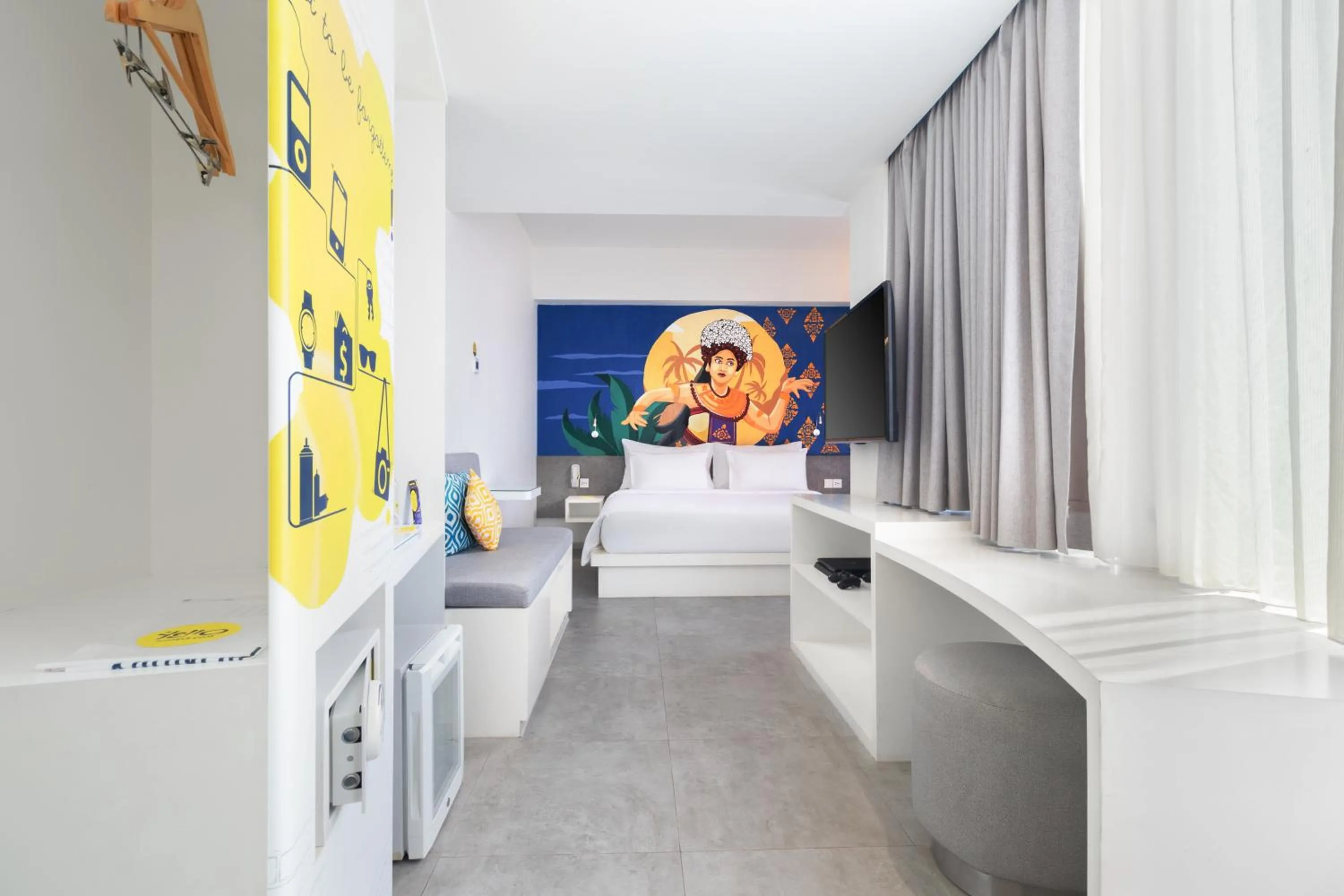 Photo of the whole room, Bed in YELLO Hotel Kuta Beachwalk Bali