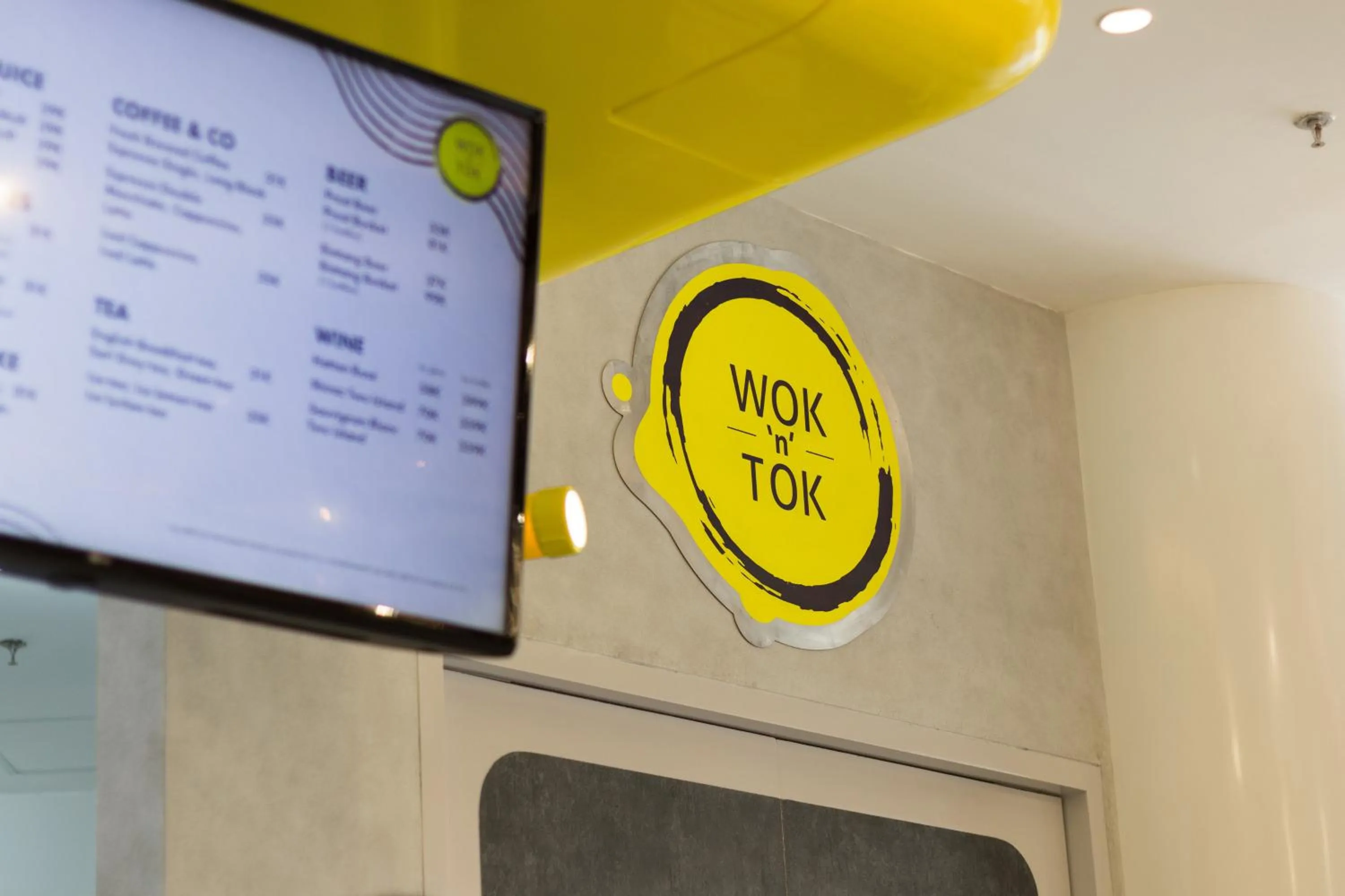 Logo/Certificate/Sign in YELLO Hotel Kuta Beachwalk Bali