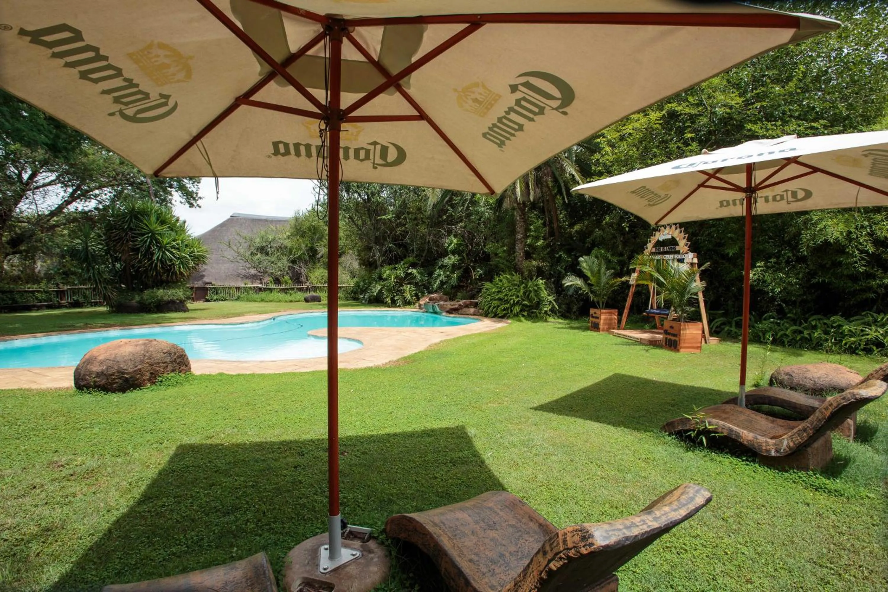 Swimming pool in Kwalata Game Lodge
