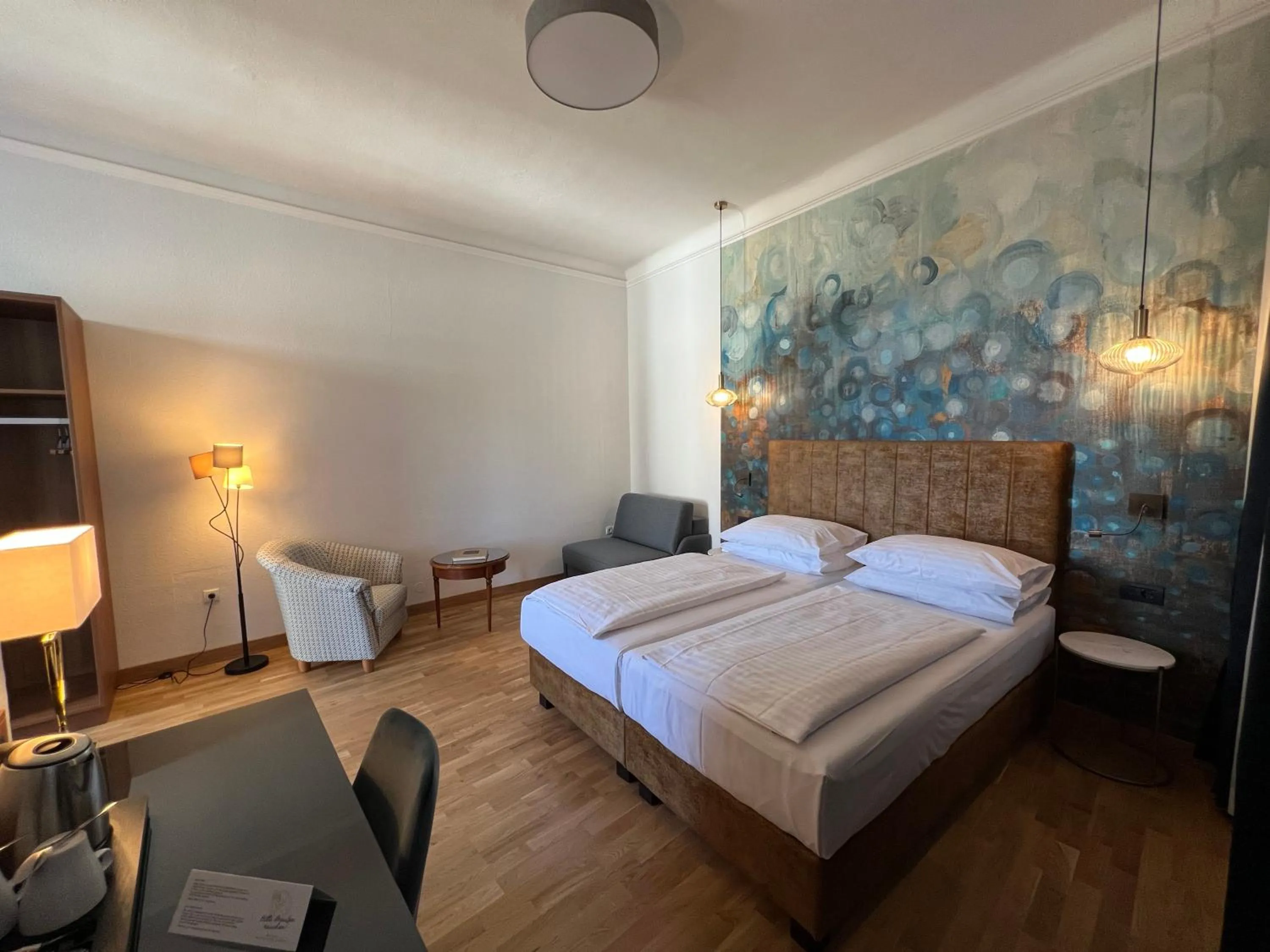 Bed in Hotel Secession an der Oper