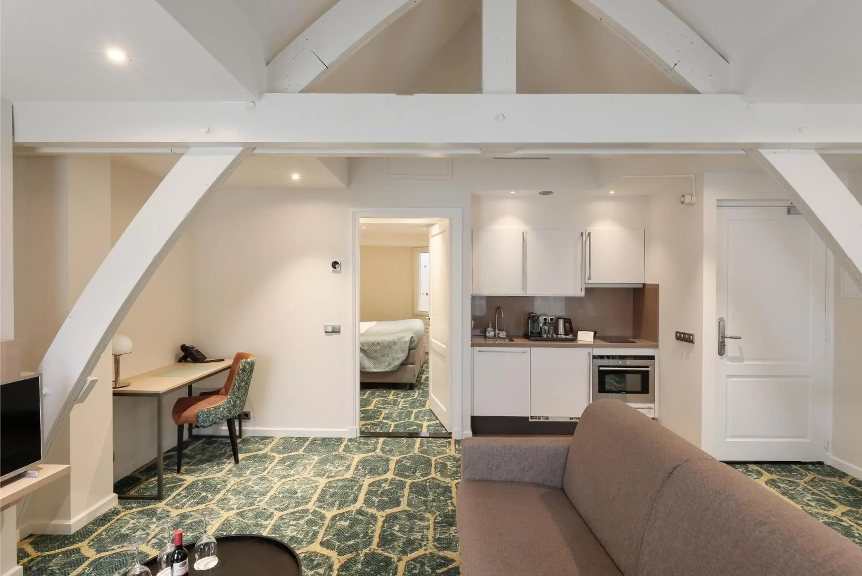 Suite with City View in Boutique Hotel Jeroen Suite with City View in Boutique Hotel Jeroen