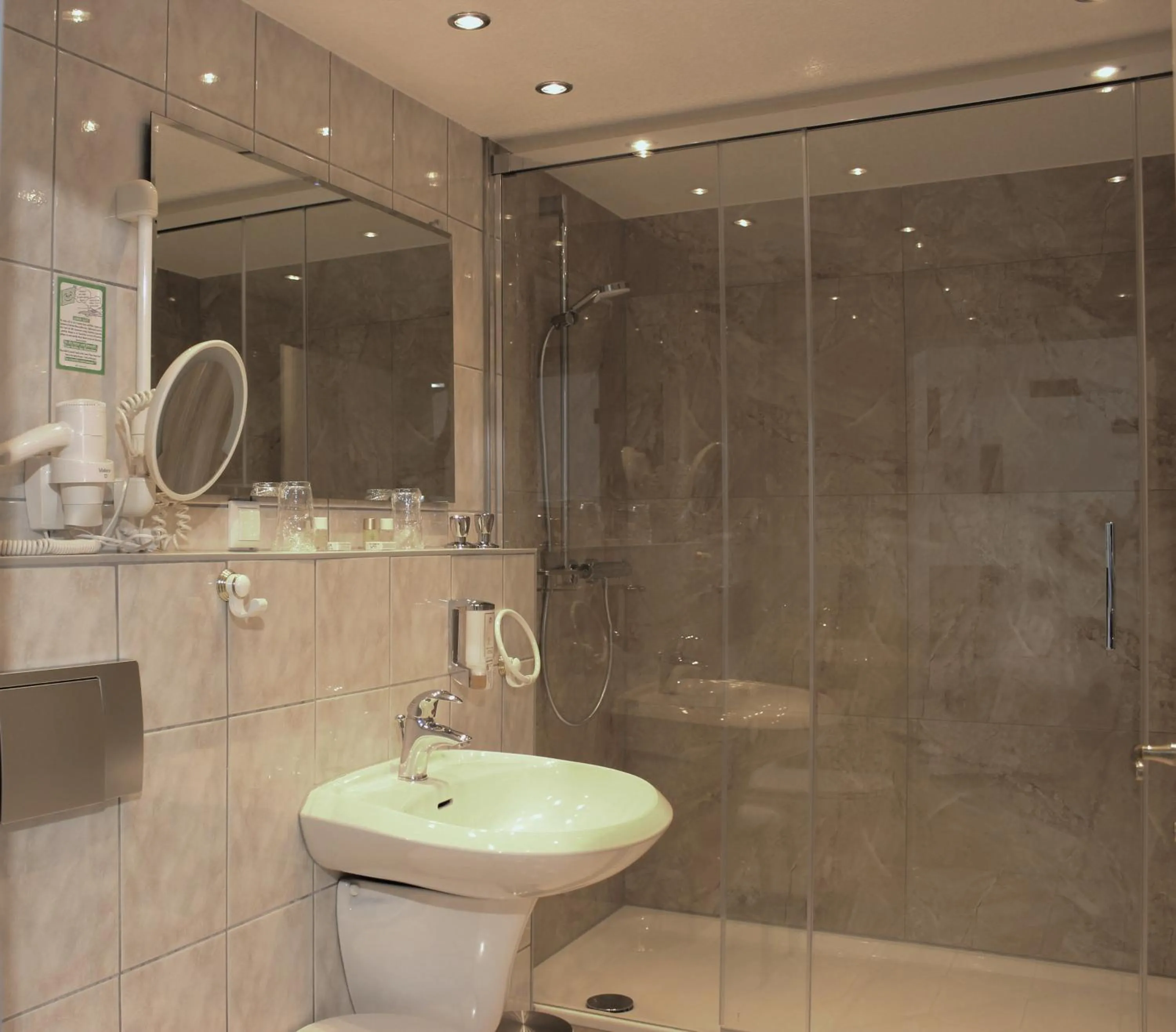 Bathroom in Aalto Hotel