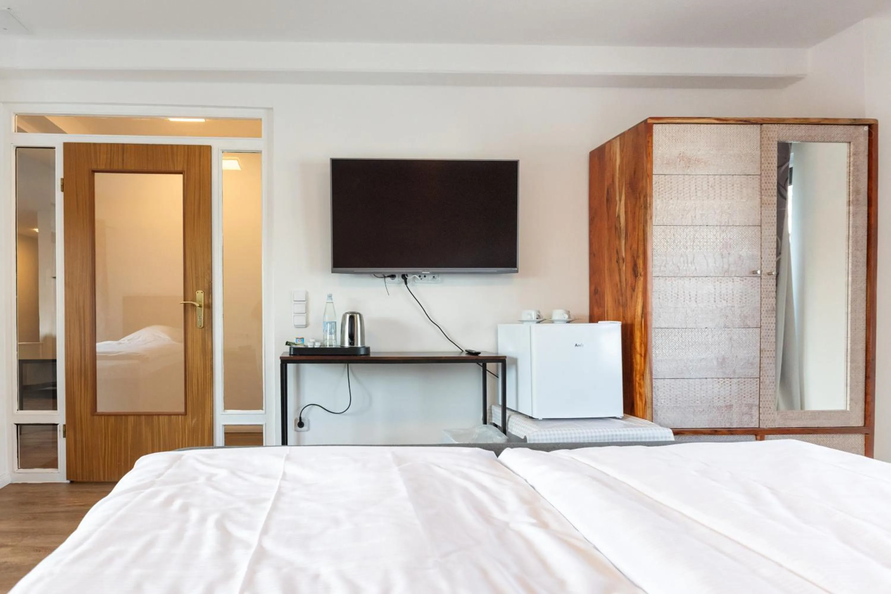 Photo of the whole room, Bed in Aalto Hotel