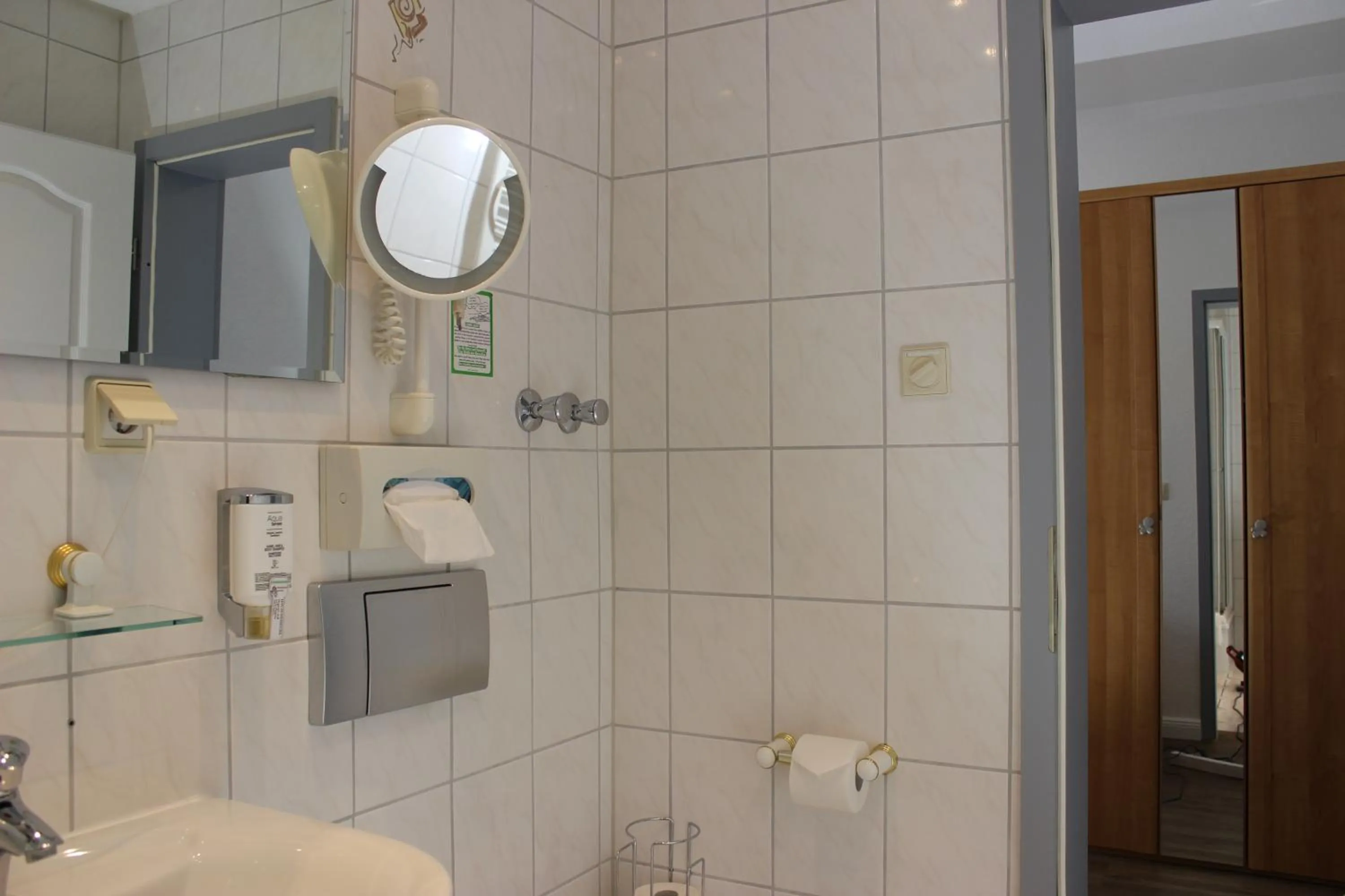 Bathroom in Aalto Hotel