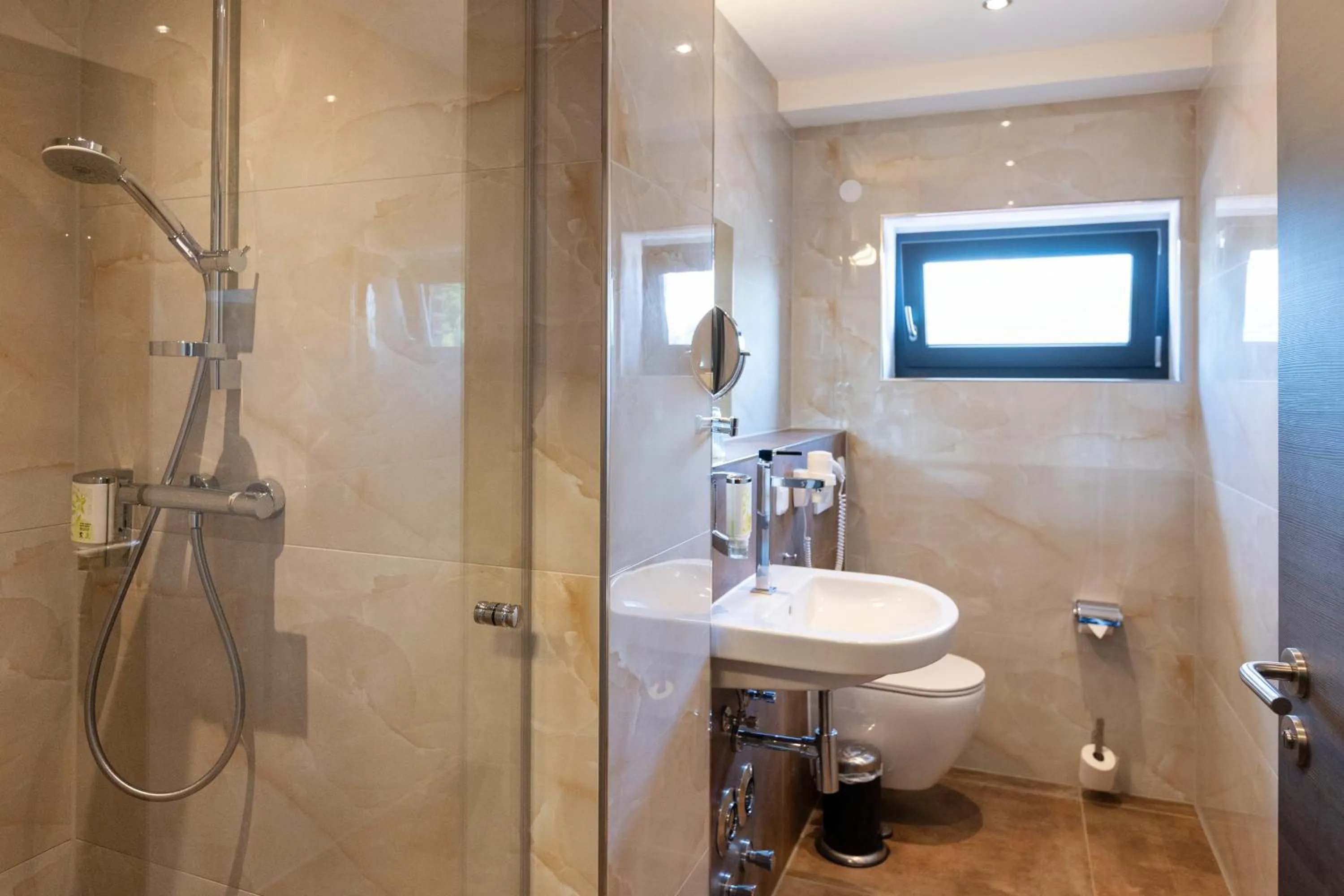 Bathroom in Aalto Hotel
