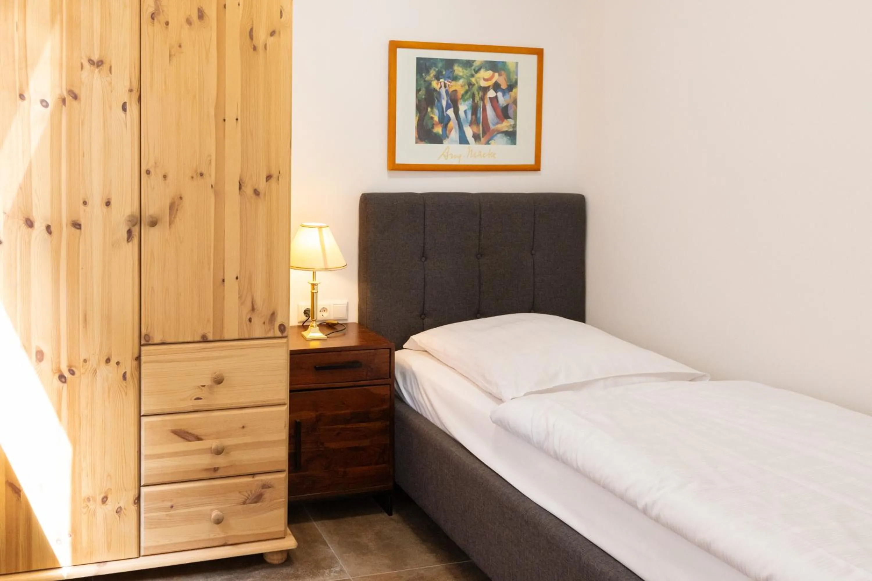 Photo of the whole room, Bed in Aalto Hotel
