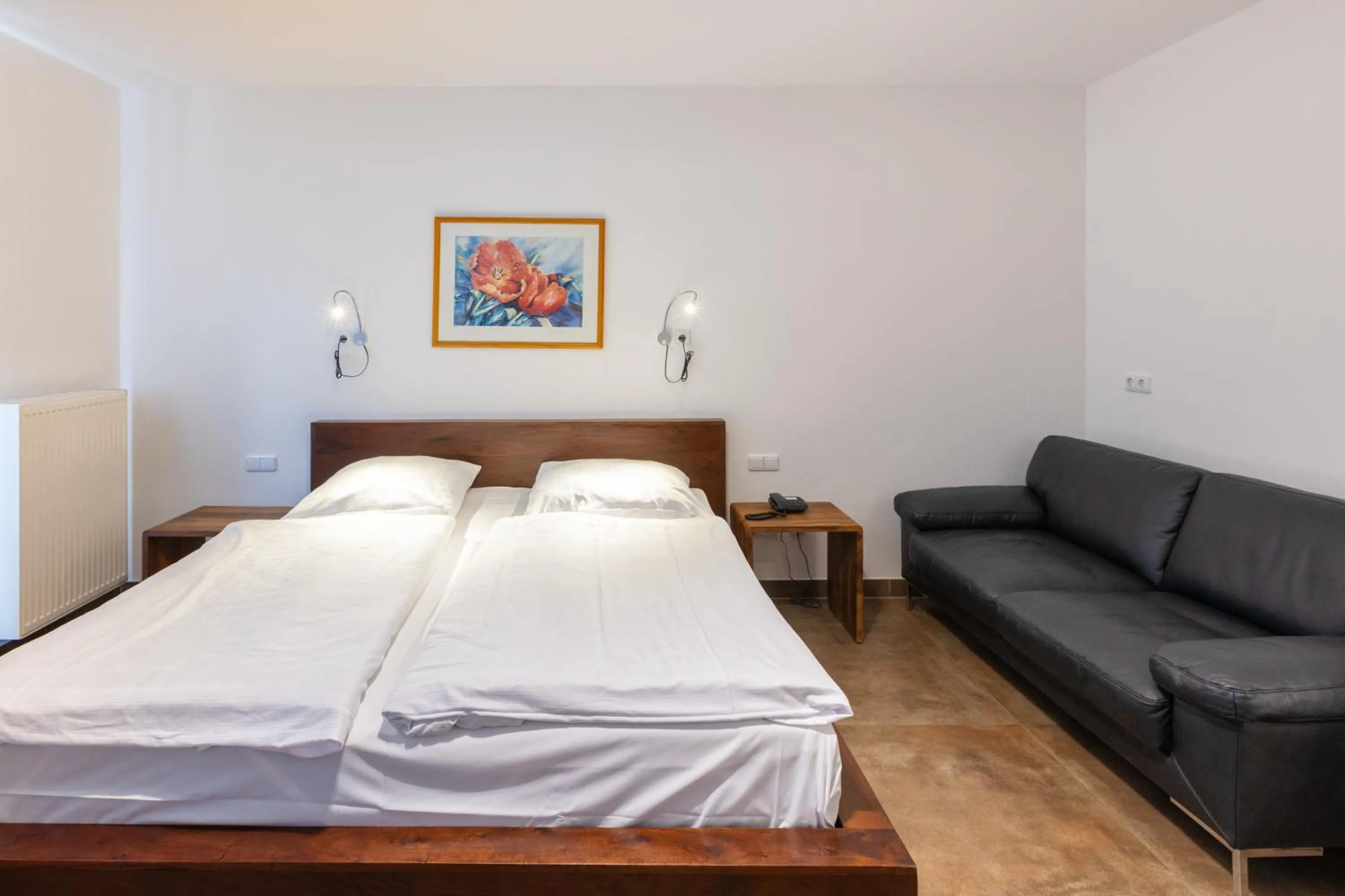 Photo of the whole room, Bed in Aalto Hotel
