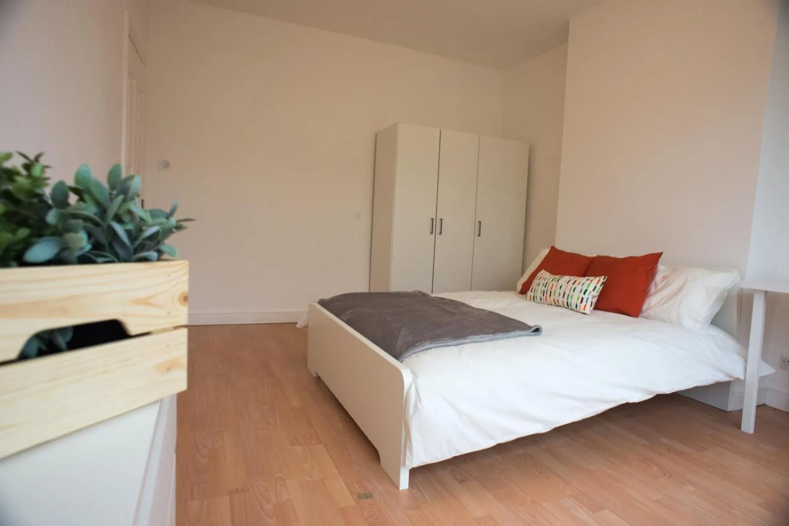 Bedroom, Bed in Tooting Bec Rooms by PrimeCityHosts