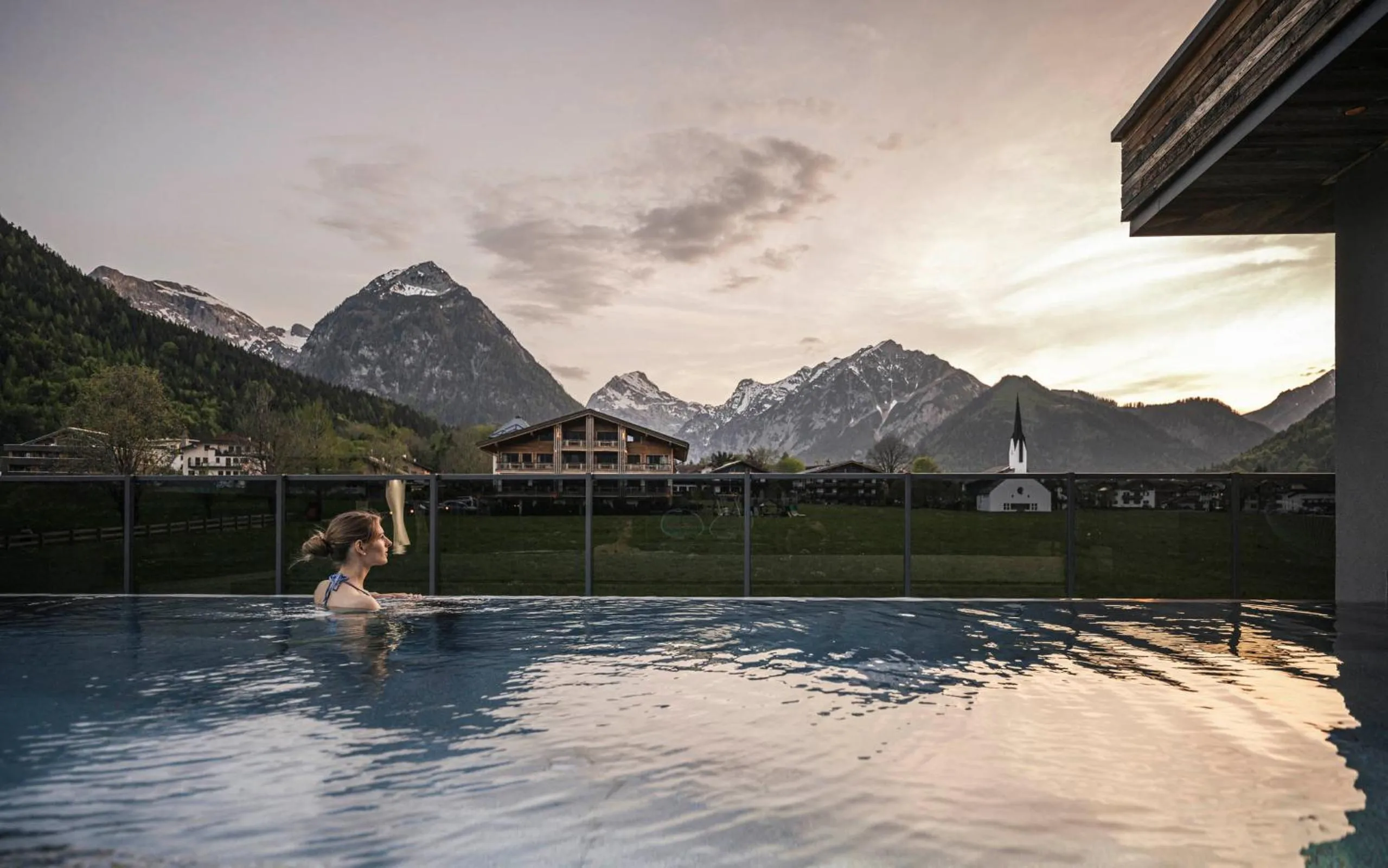 Swimming pool in Hotel Wagnerhof