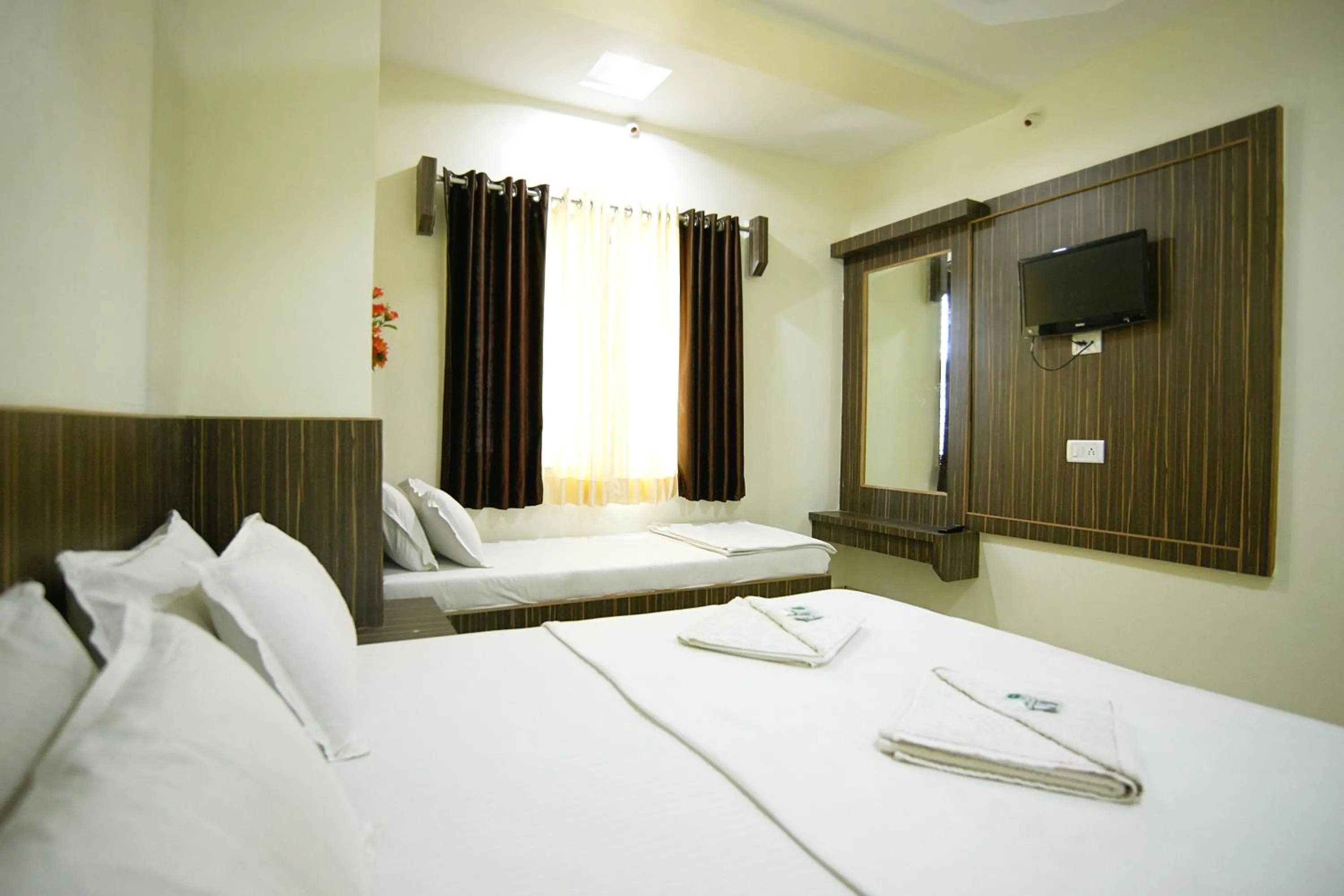 Bed in Blueberry Budget Hotel