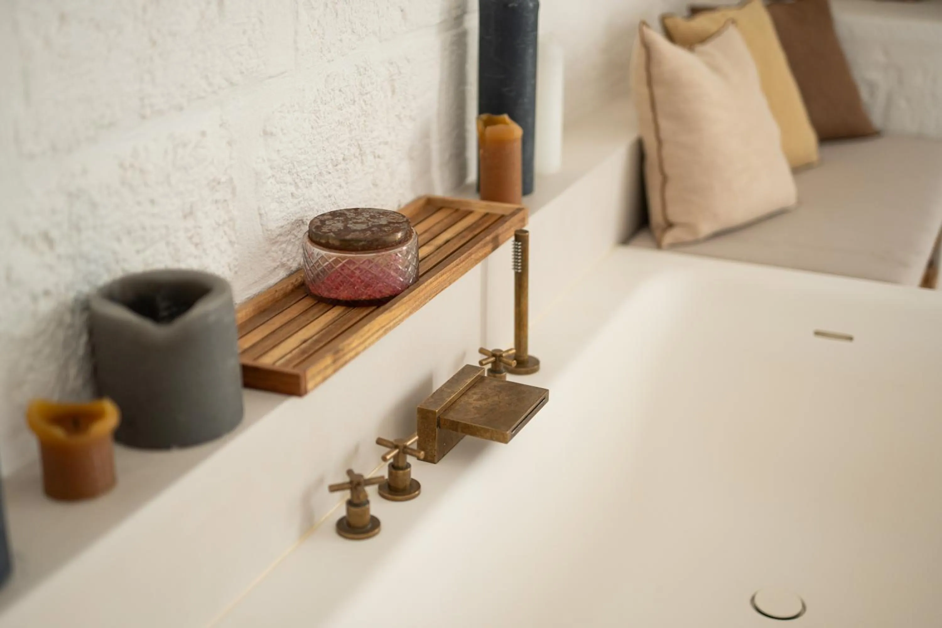 Bath in AL PALAZZO La Dimora by Apulia Hospitality