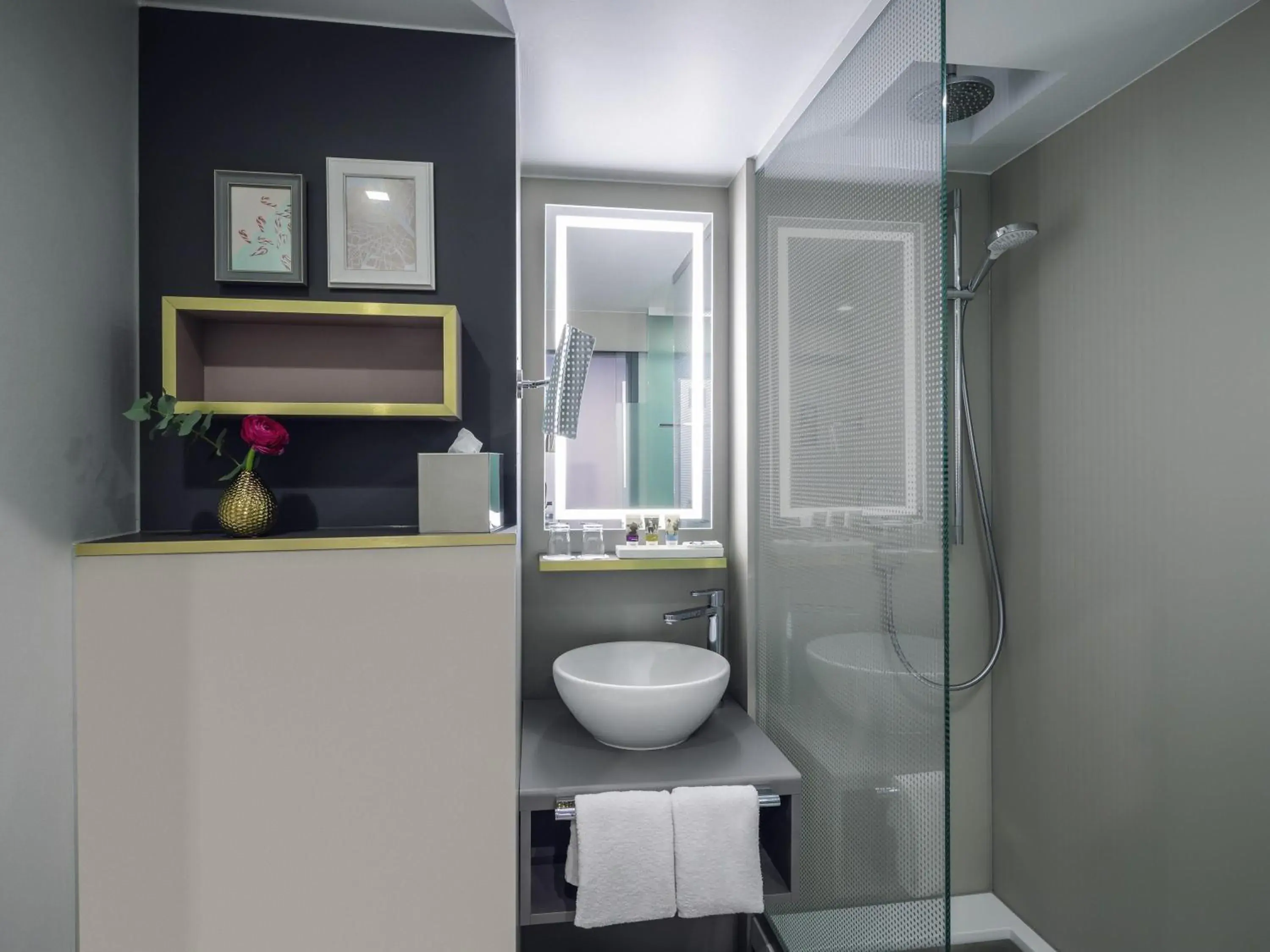 Bedroom in Mercure Wien Zentrum Bedroom in Mercure Wien Zentrum