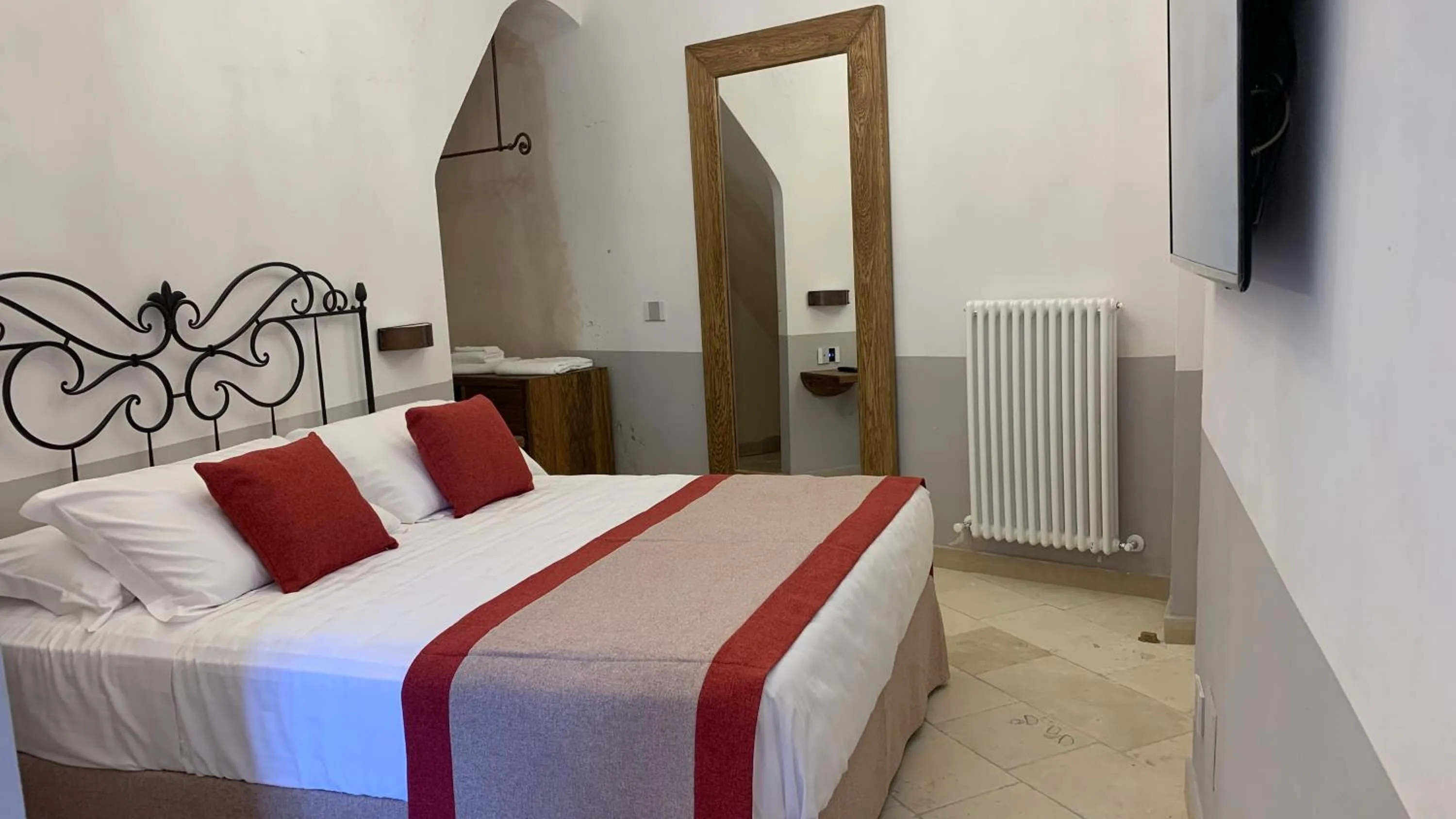 Bed in Dimora del Leone Gaeta