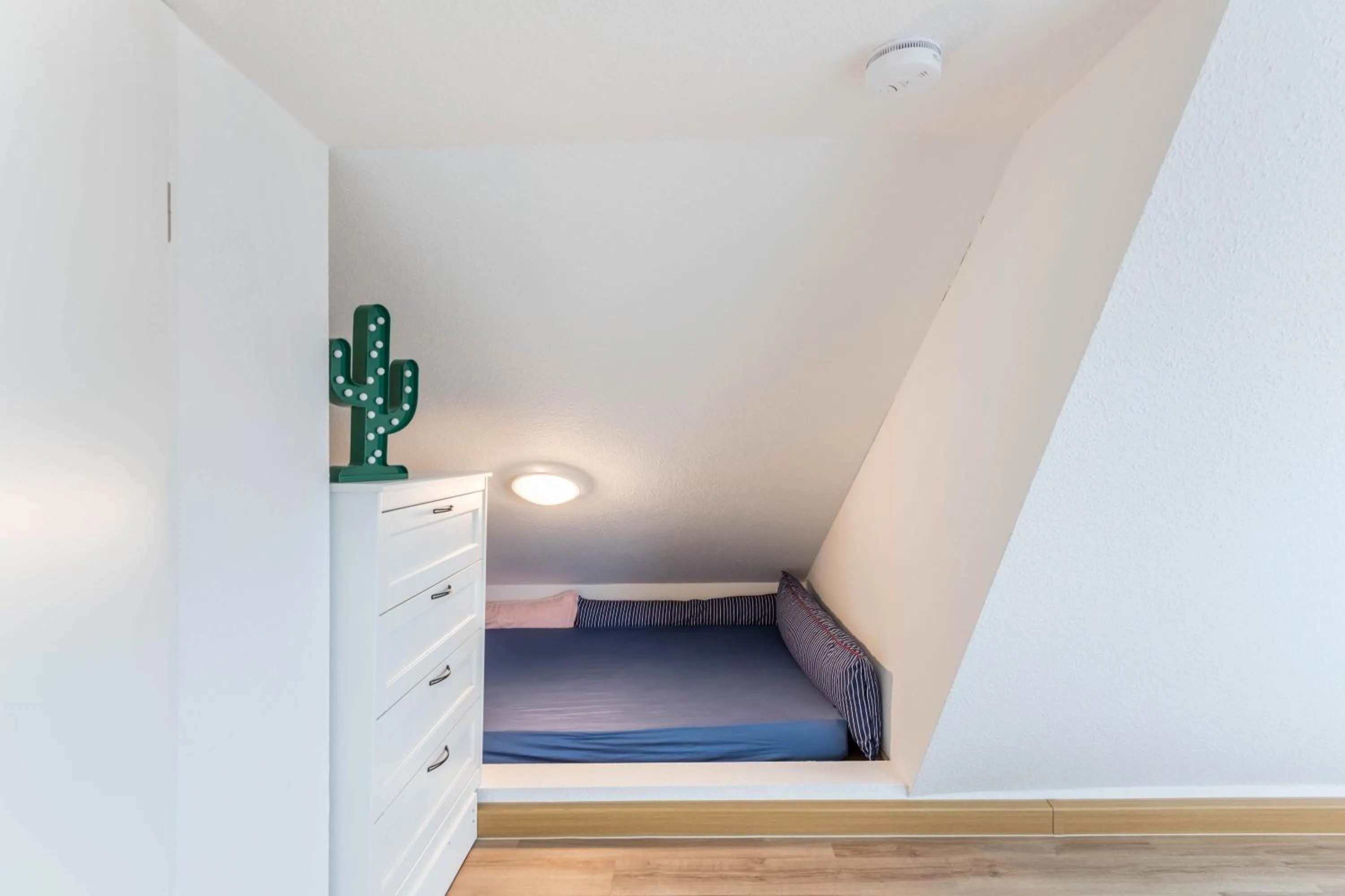 Property building, Bed in Haus Hein Mück