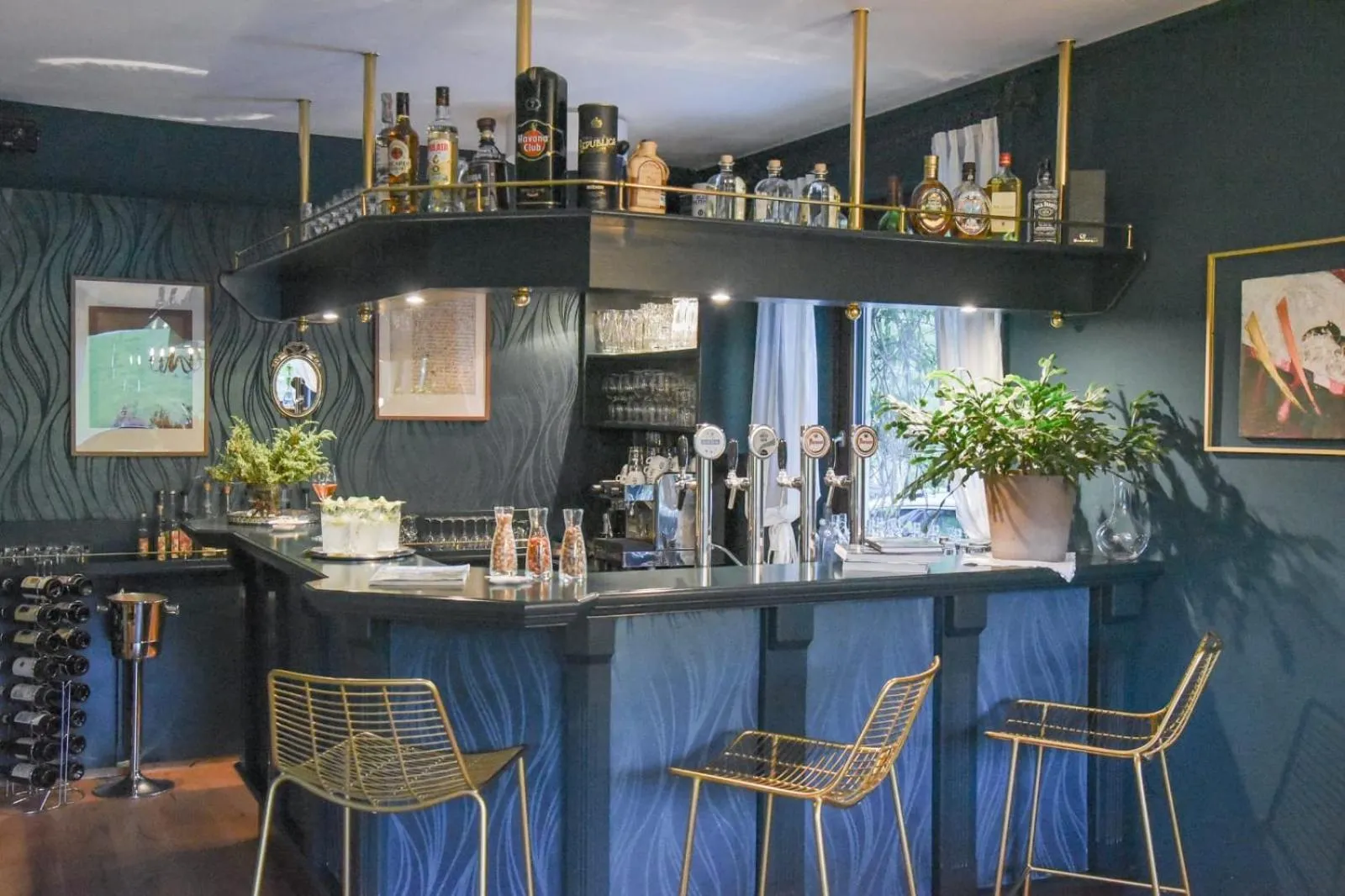 Lounge or bar in Hotel LÄRCHENHOF