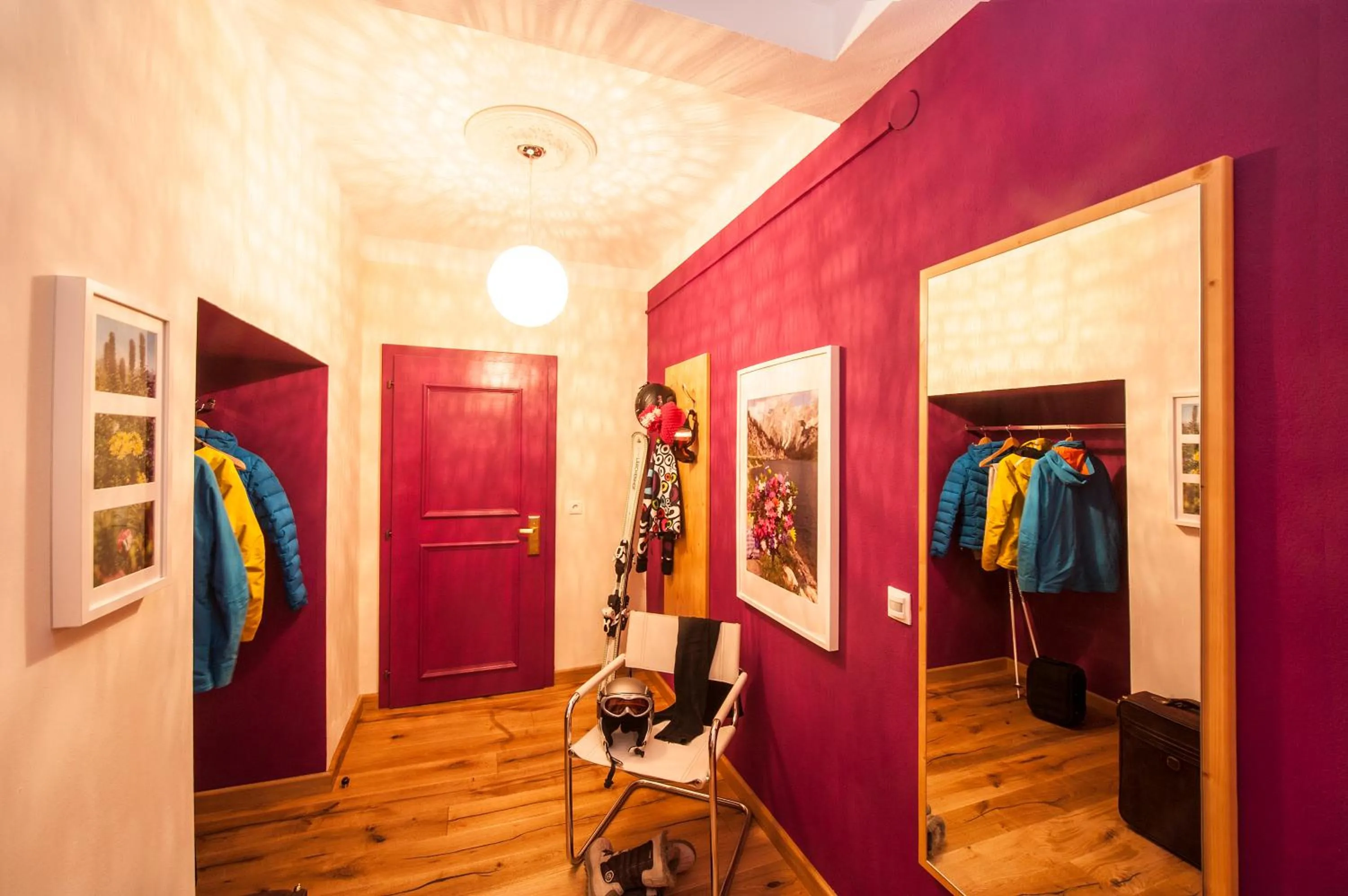 Photo of the whole room in Hotel LÄRCHENHOF