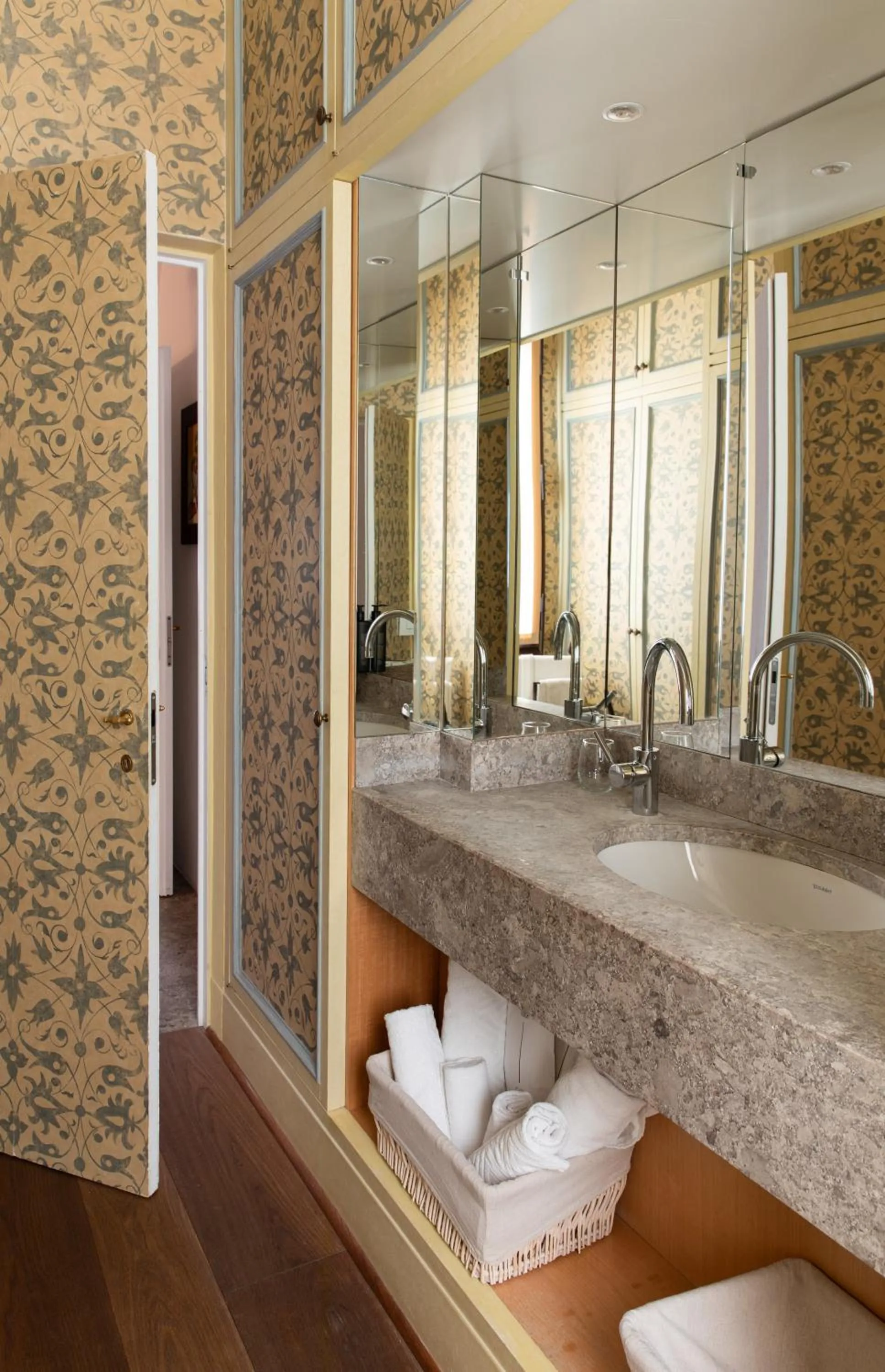 Casa Gugù Room & Breakfast