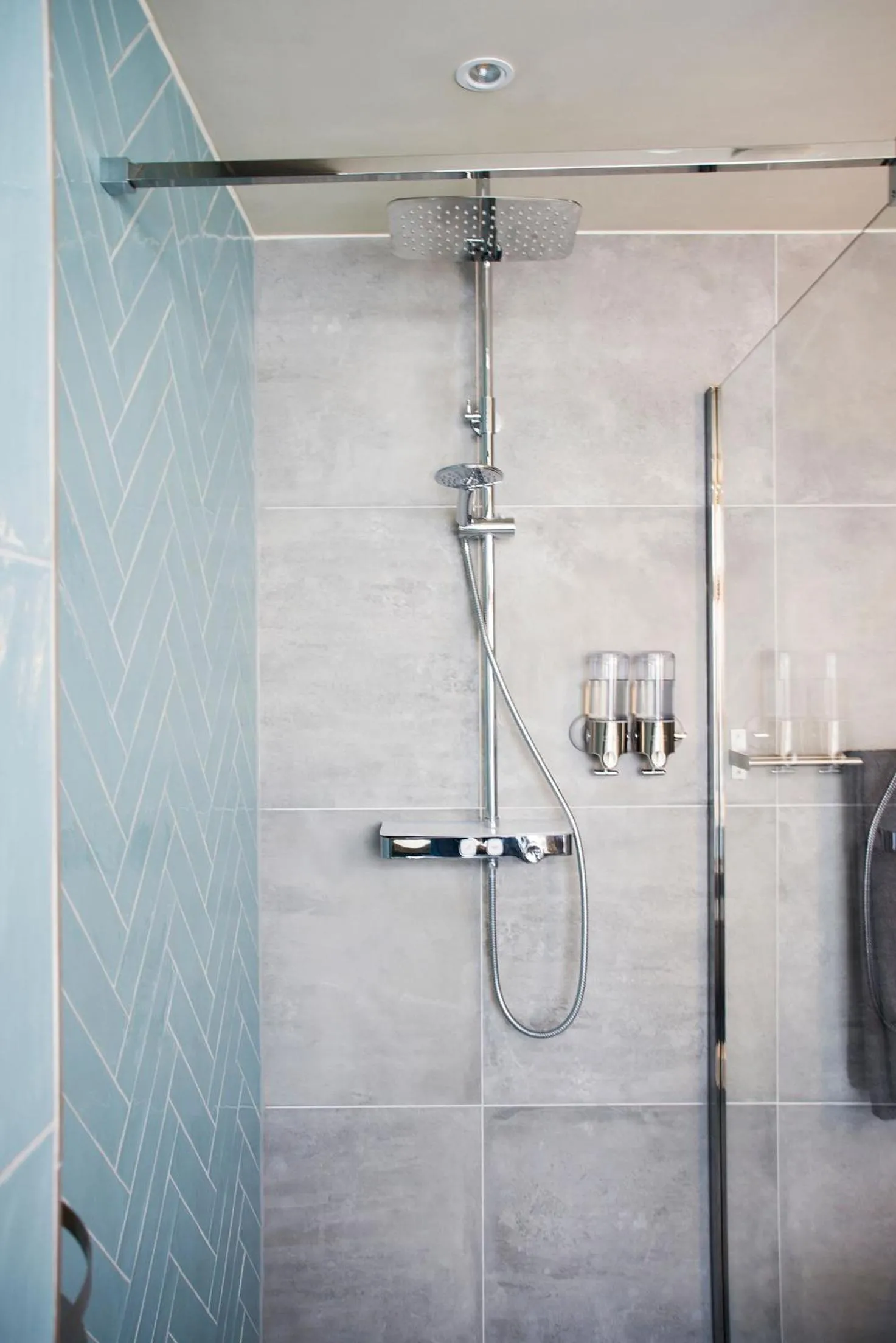 Bathroom in RiverSide Suite - Haarlem City Centre