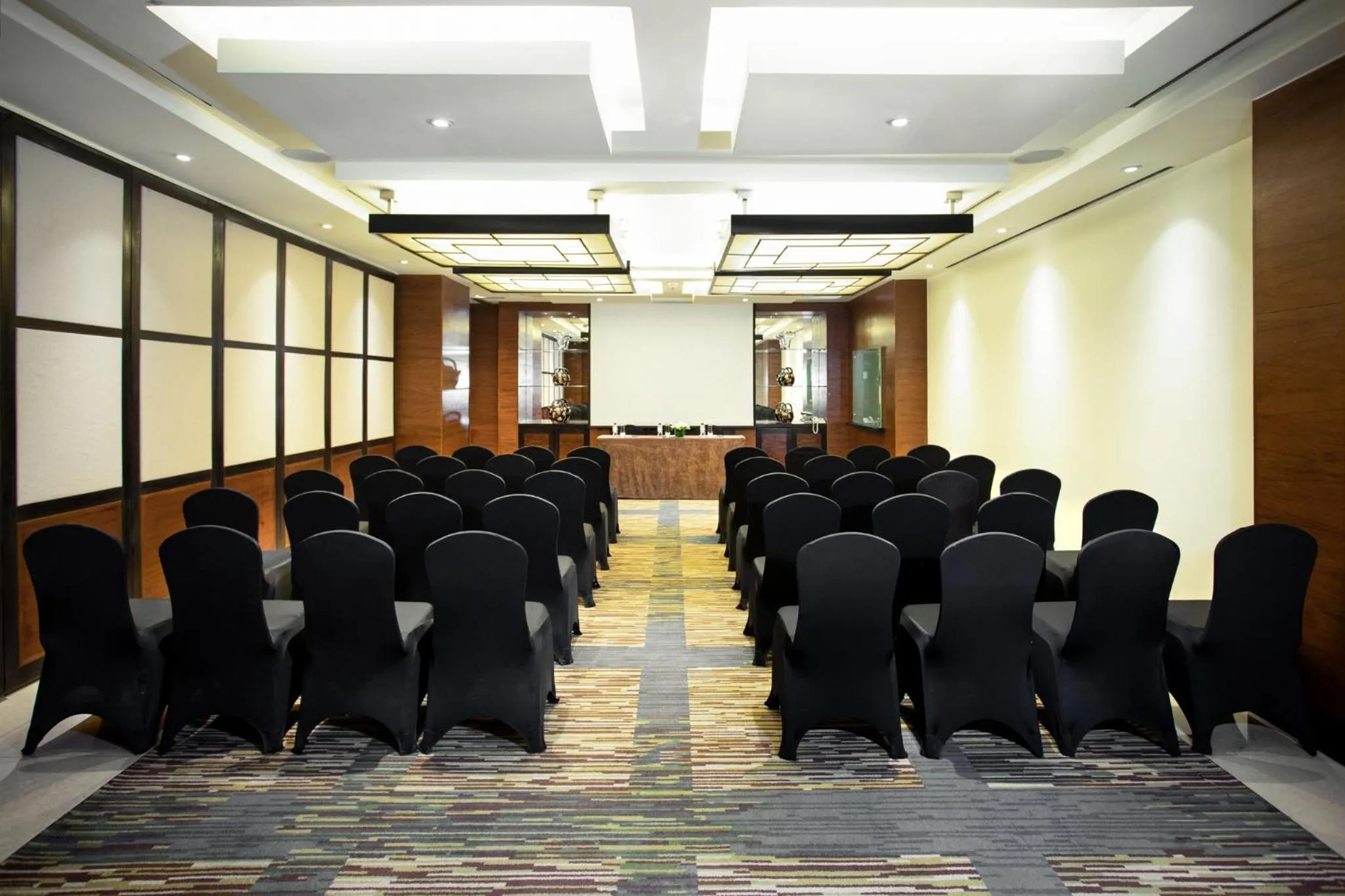 Meeting/conference room in InterContinental Hanoi Westlake by IHG