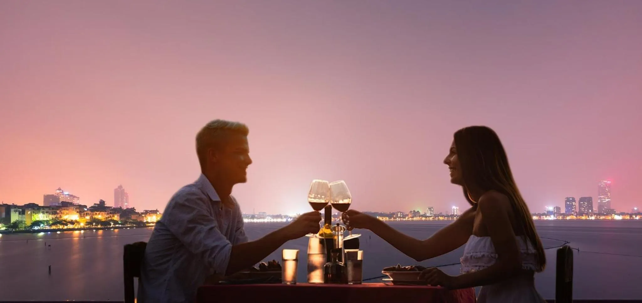 Lobby or reception in InterContinental Hanoi Westlake by IHG