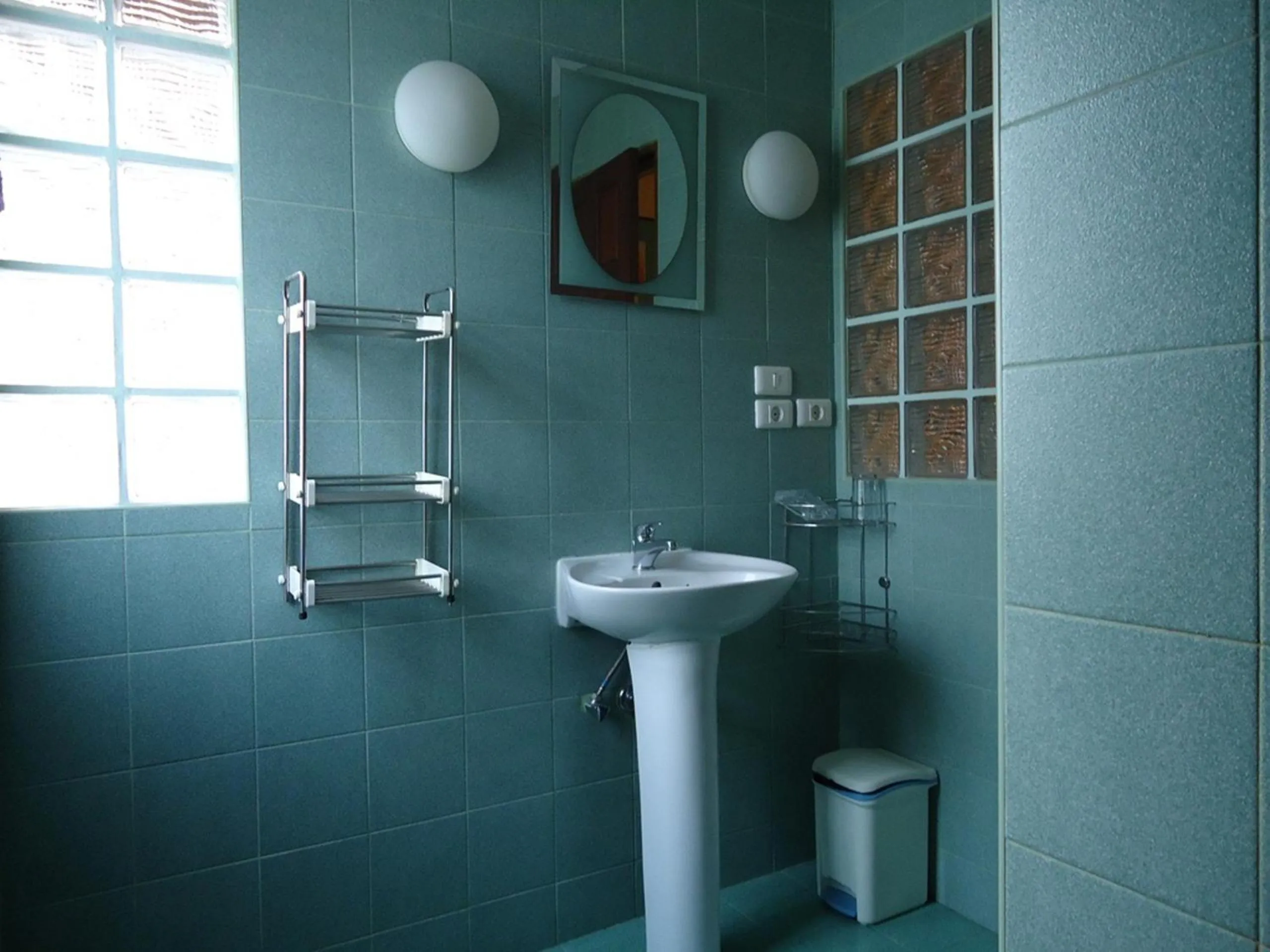 Bathroom in Lonops Gay Paradise