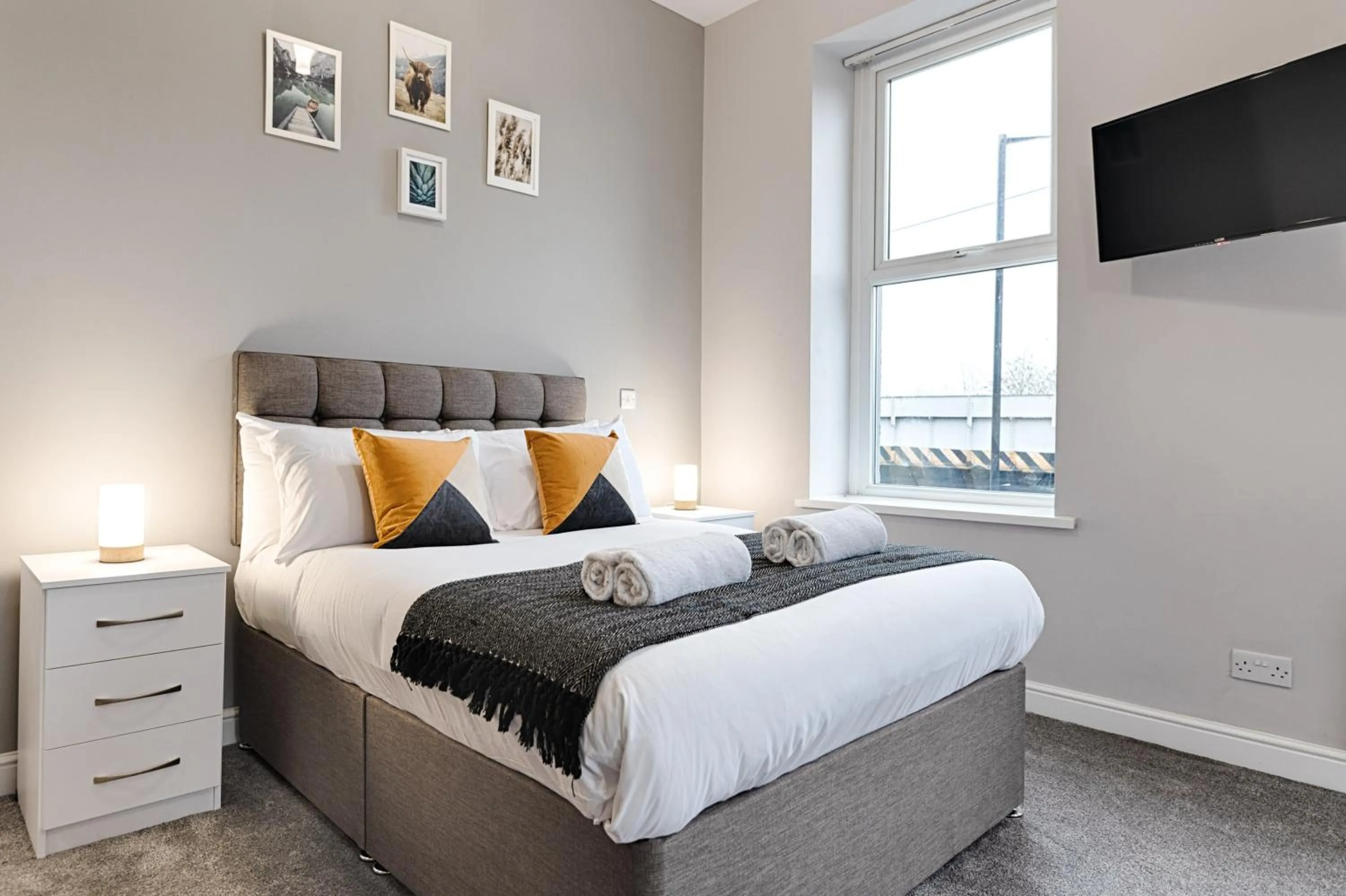 Bedroom, Bed in Copper House