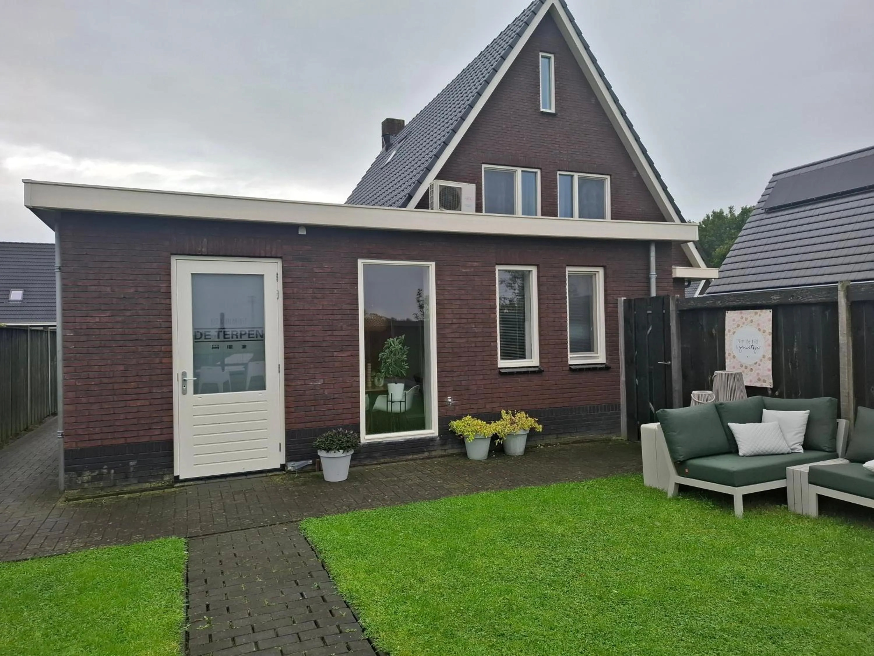 Property building in B&B De Terpen
