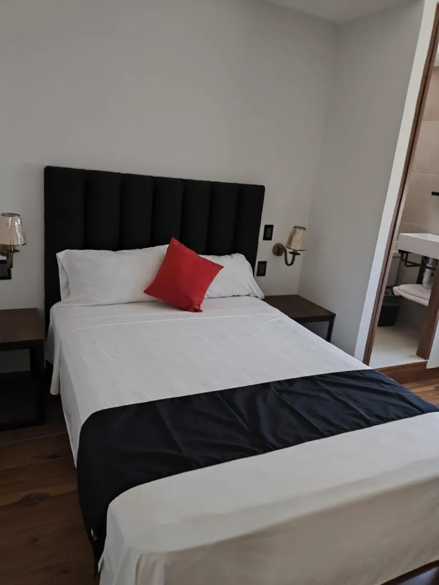 Double Room in Hotel Sicilia